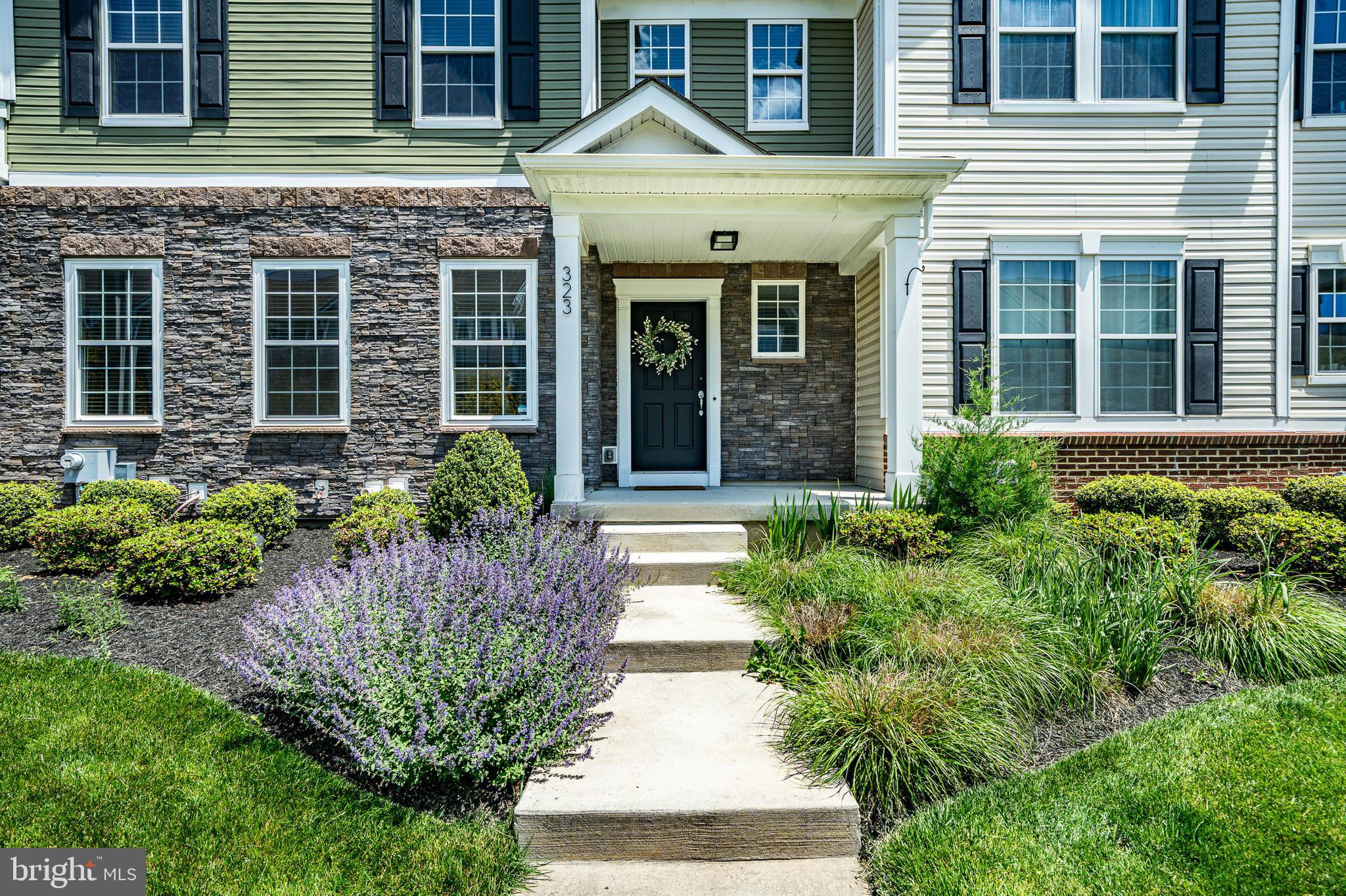 323 STAFFORD COURT