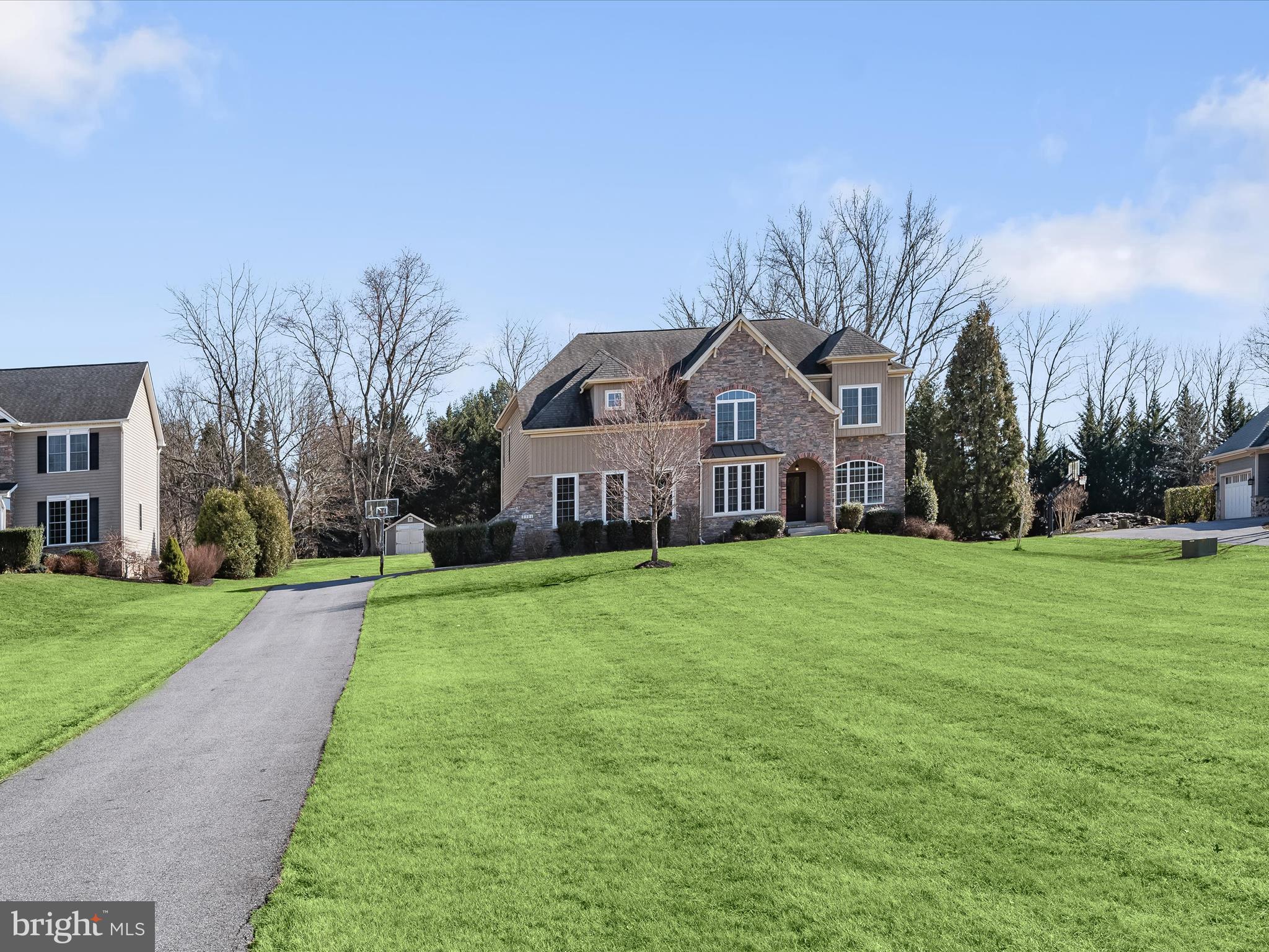 MCKENDREE VIEW - Residential