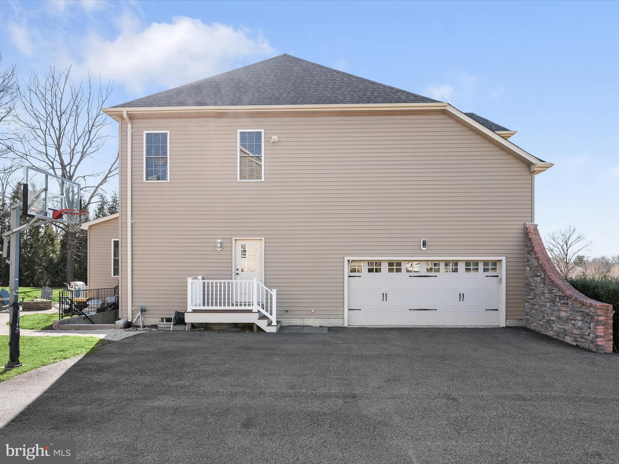 MCKENDREE VIEW - Residential