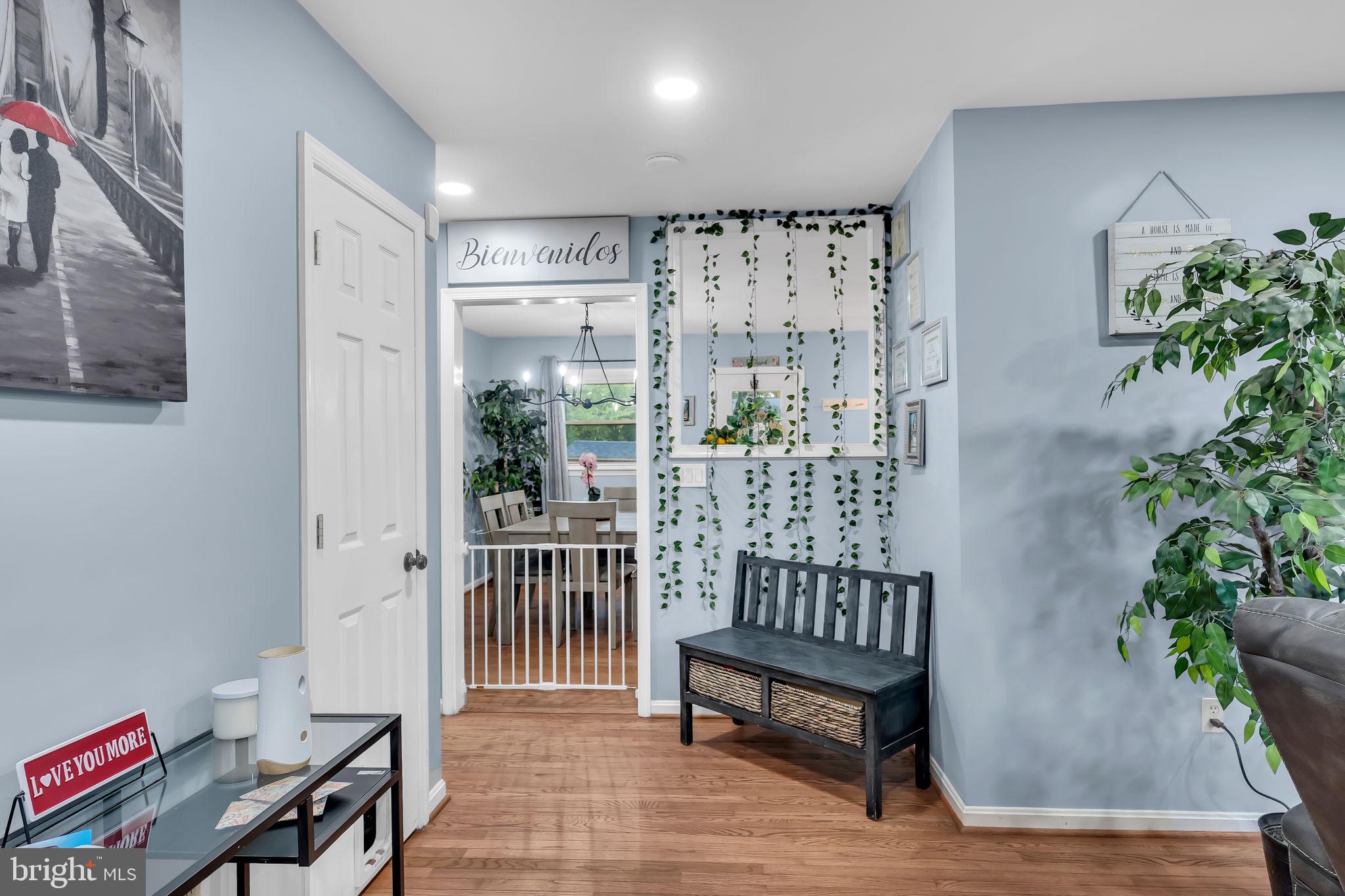 BELL AIR HEIGHTS - Residential