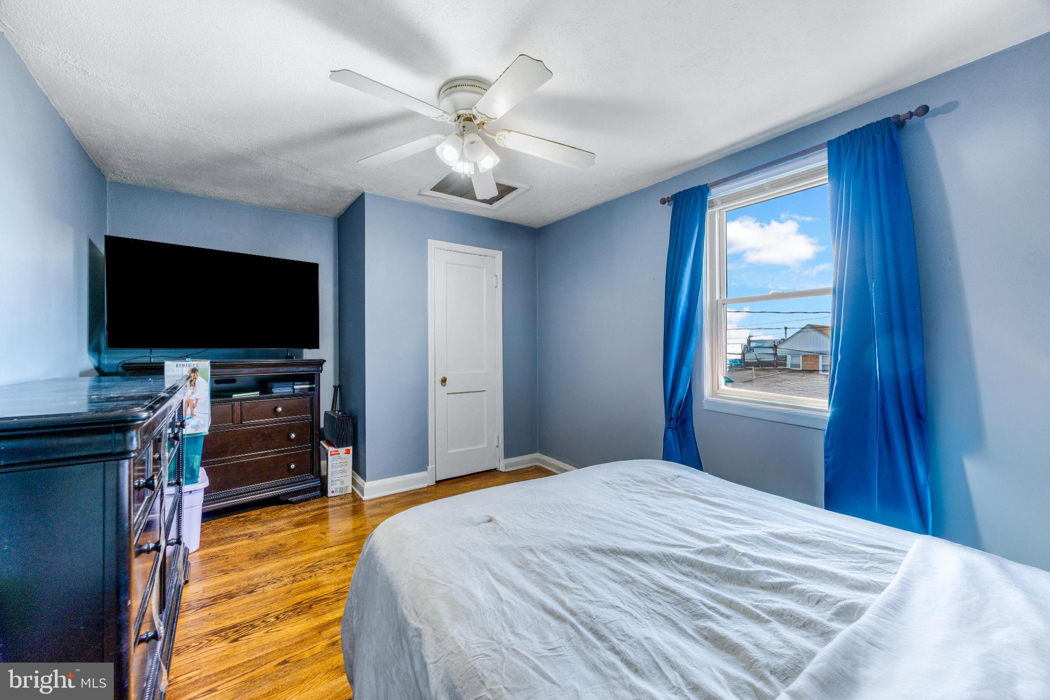 EASTFIELD - Residential