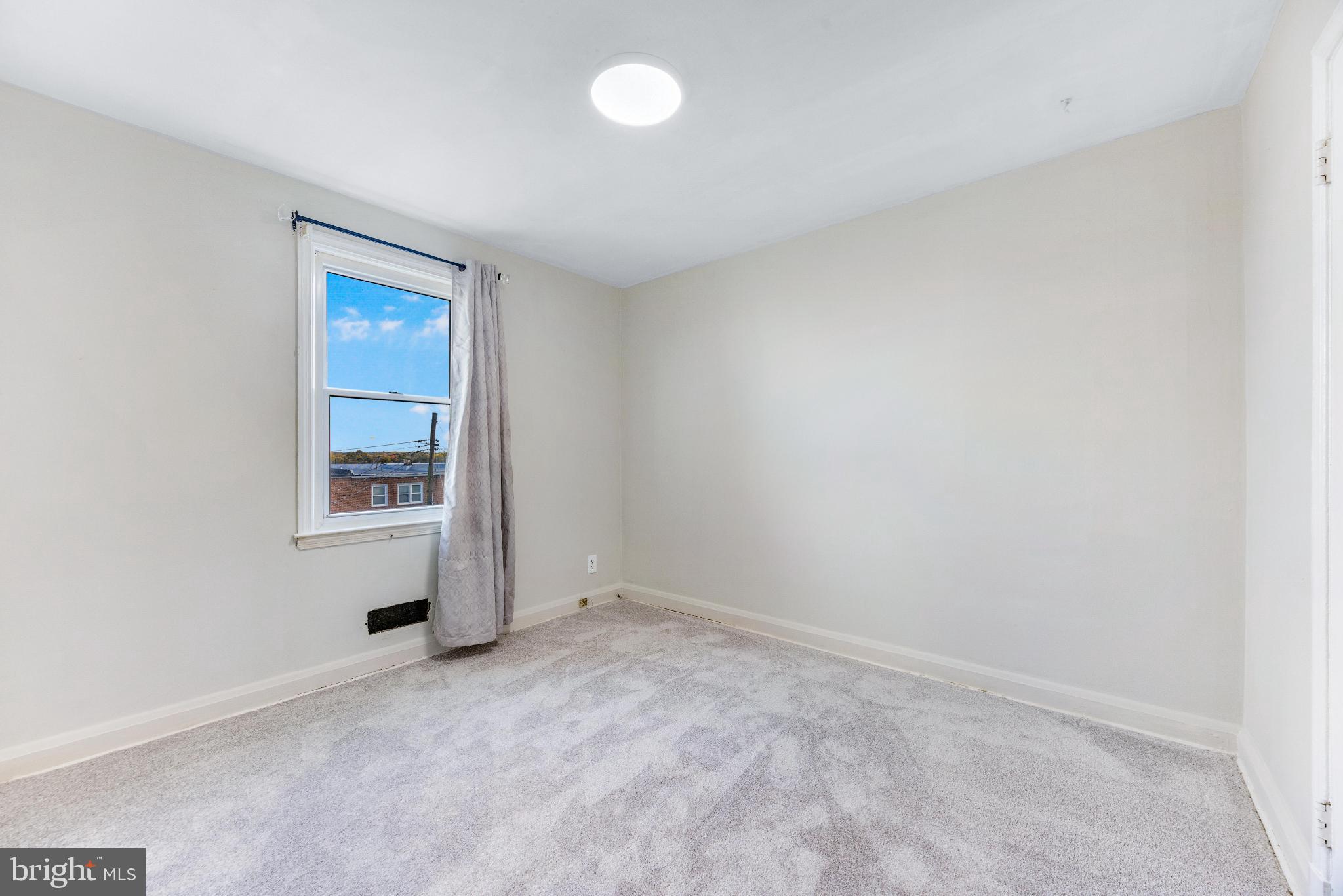 EASTFIELD - Residential