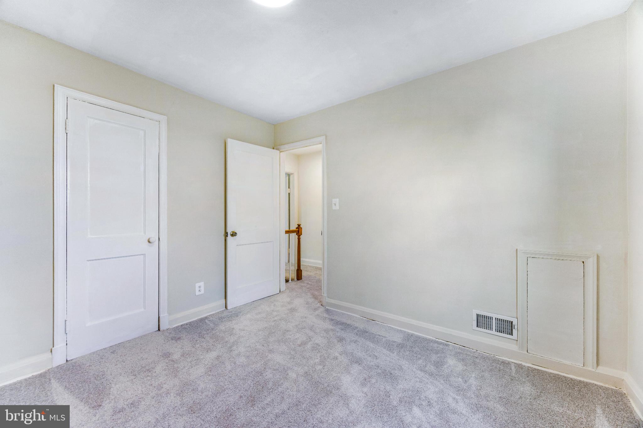 EASTFIELD - Residential