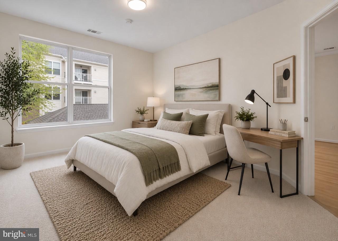 VIENNA METRO - Residential