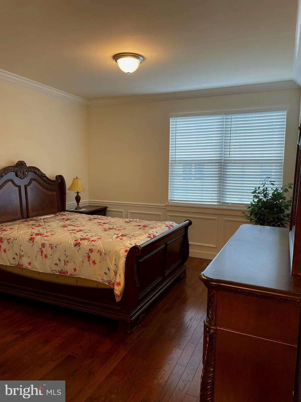 WATERSIDE - Residential Lease