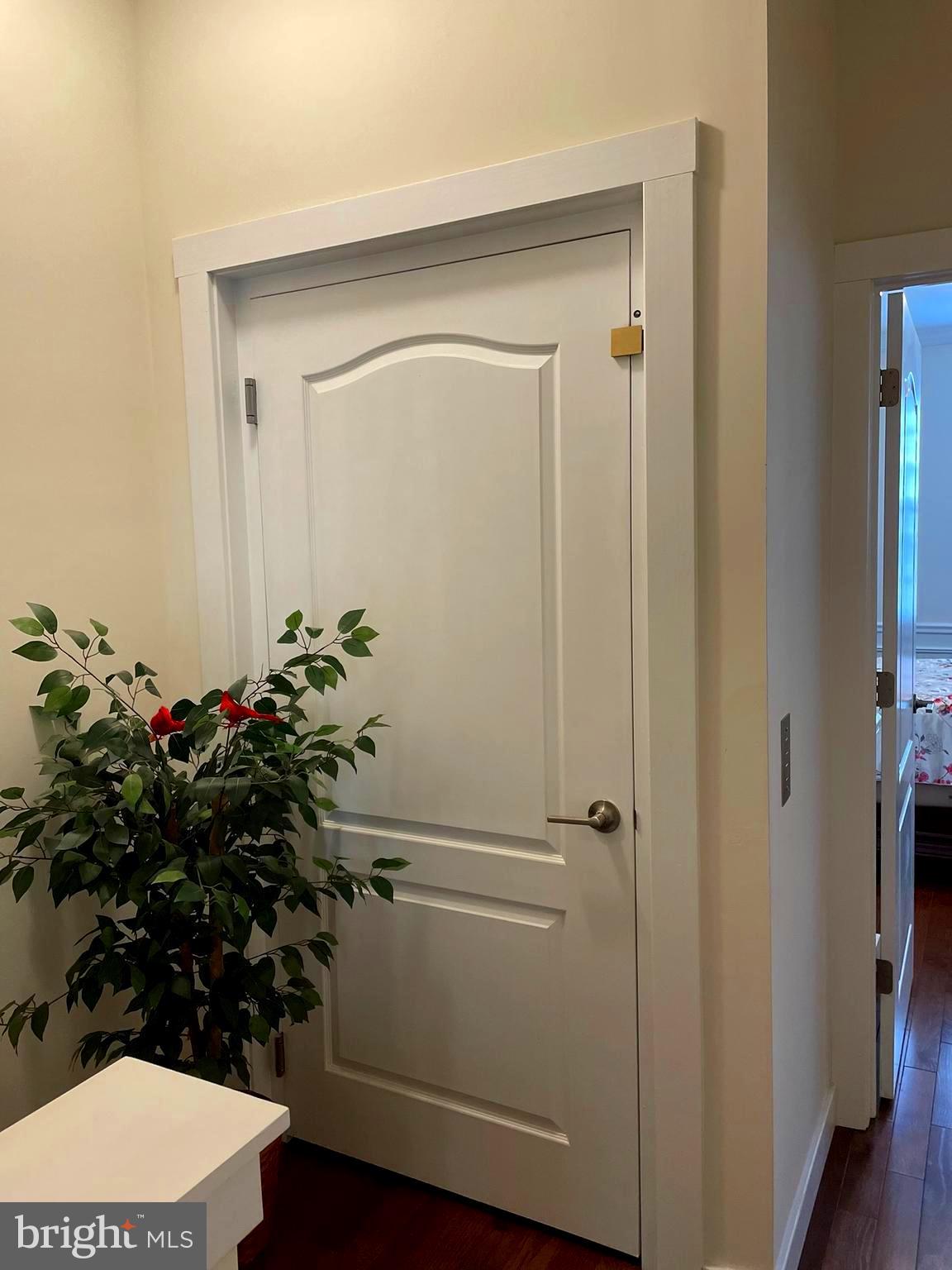 WATERSIDE - Residential Lease