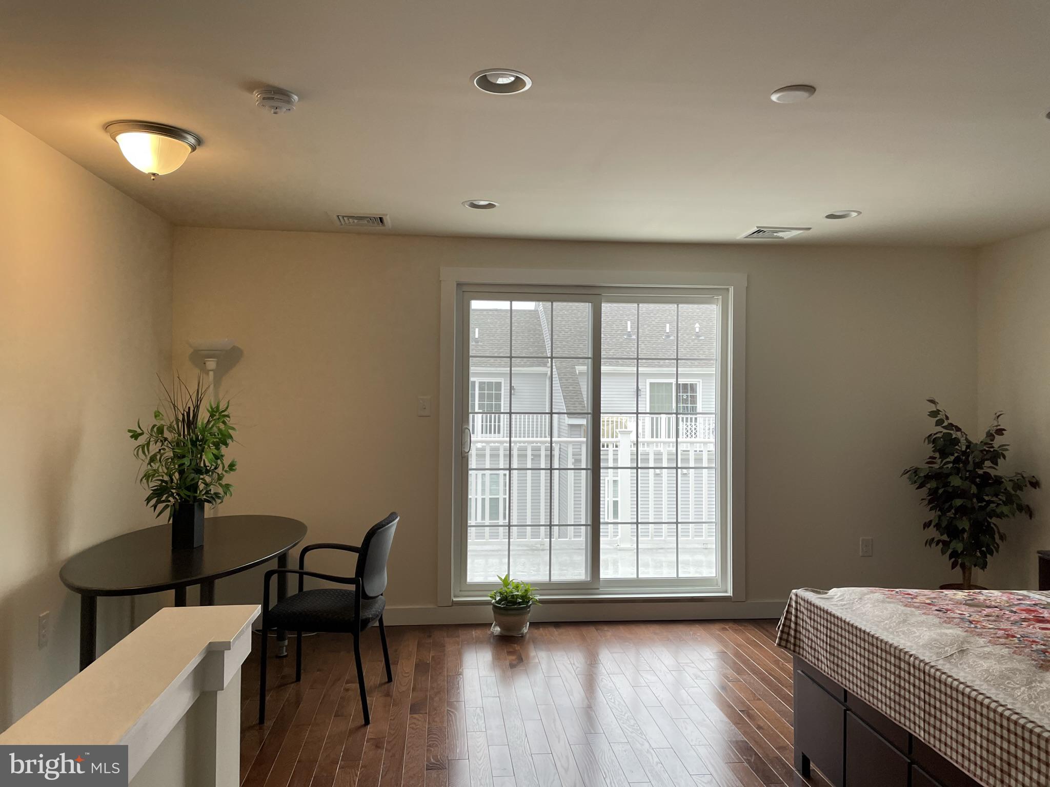 WATERSIDE - Residential Lease