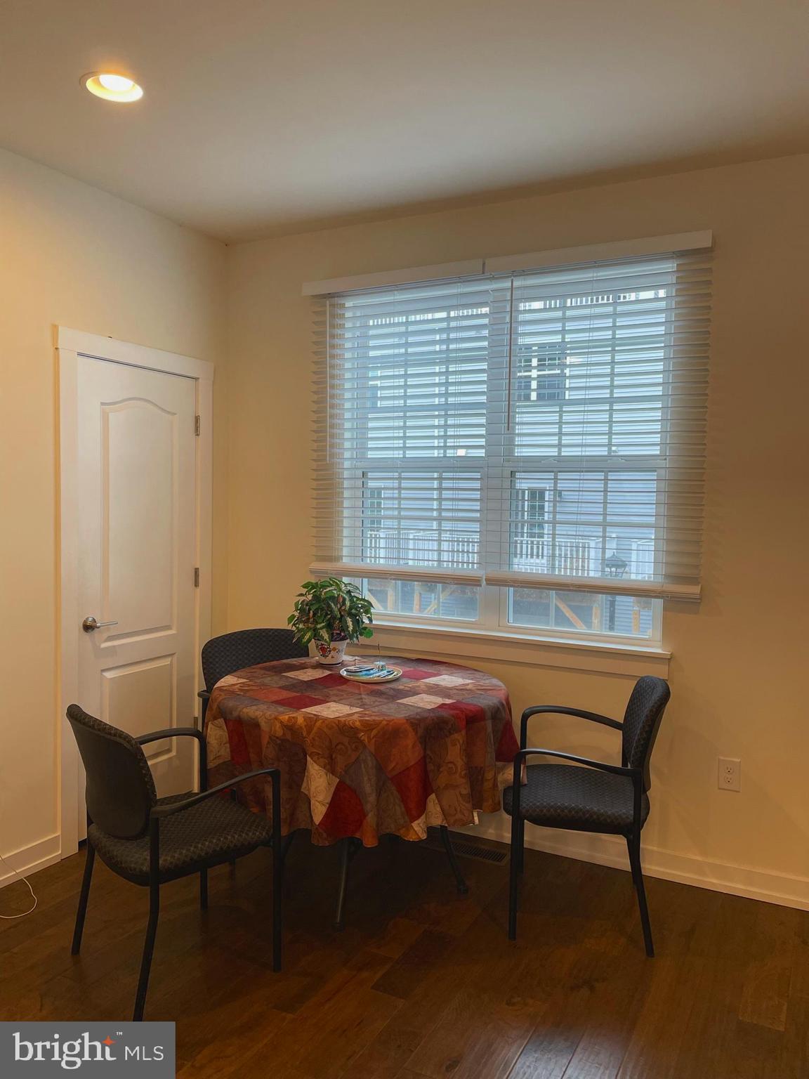 WATERSIDE - Residential Lease