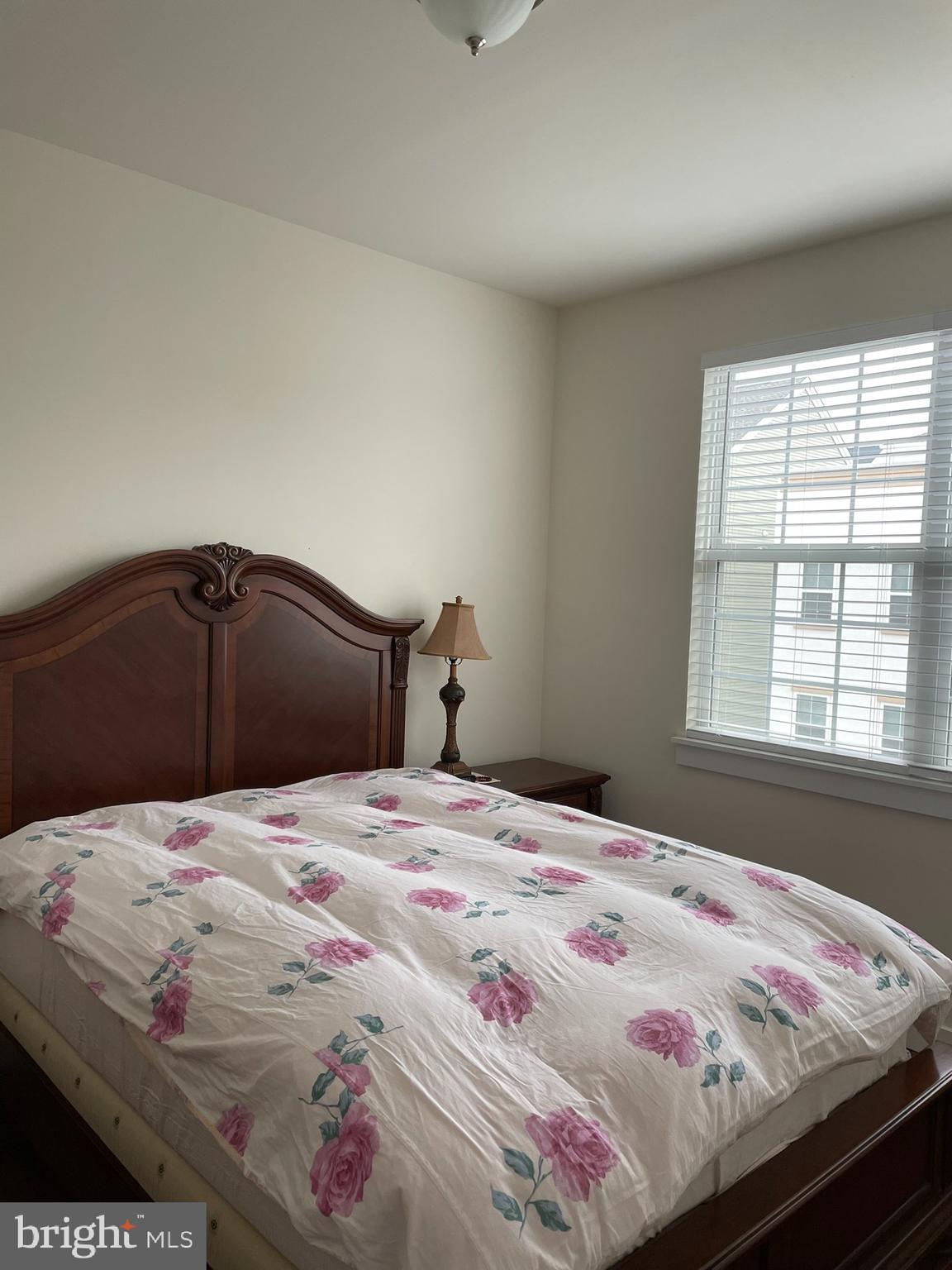 WATERSIDE - Residential Lease