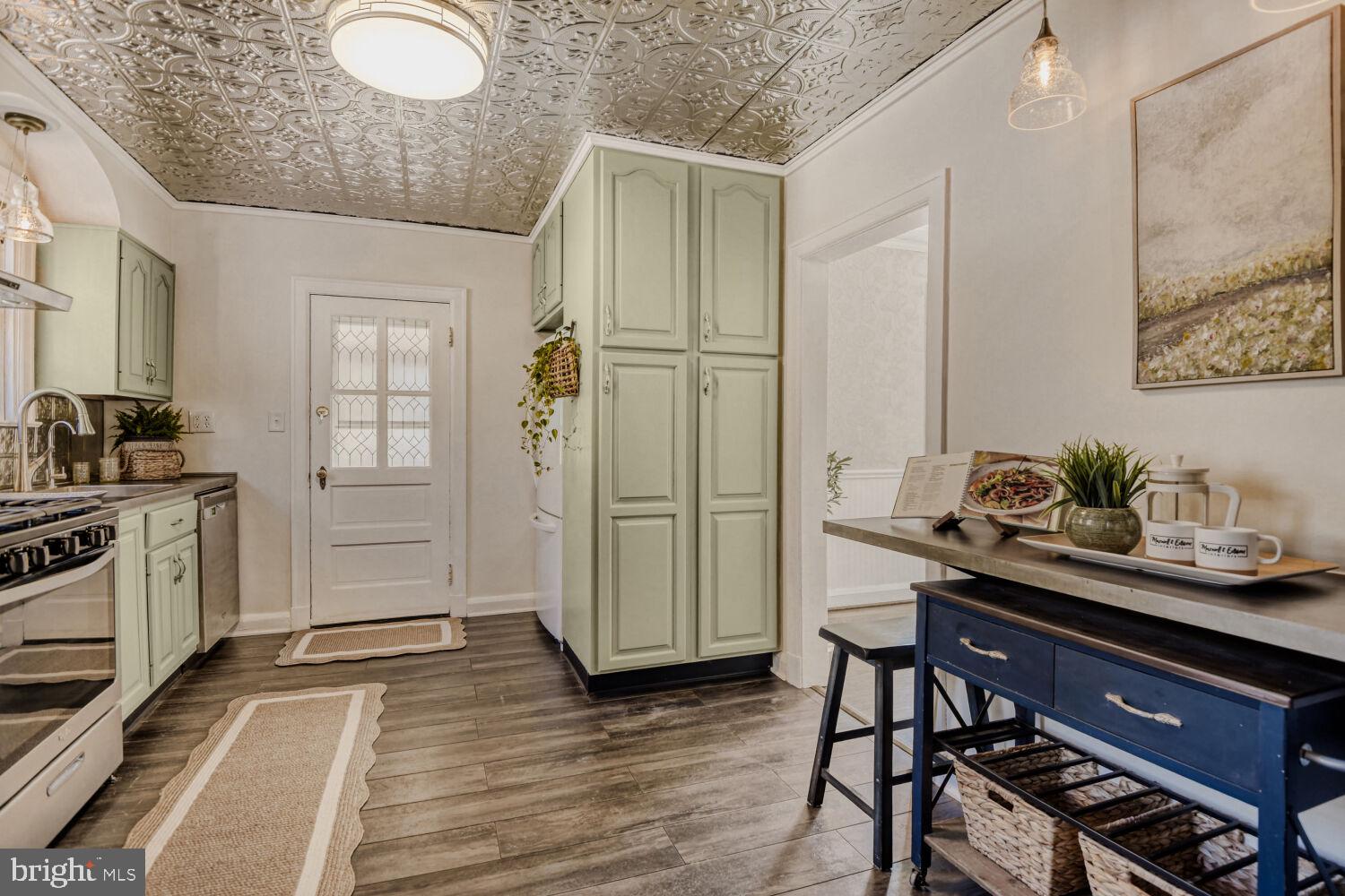 HAMILTON HEIGHTS - Residential