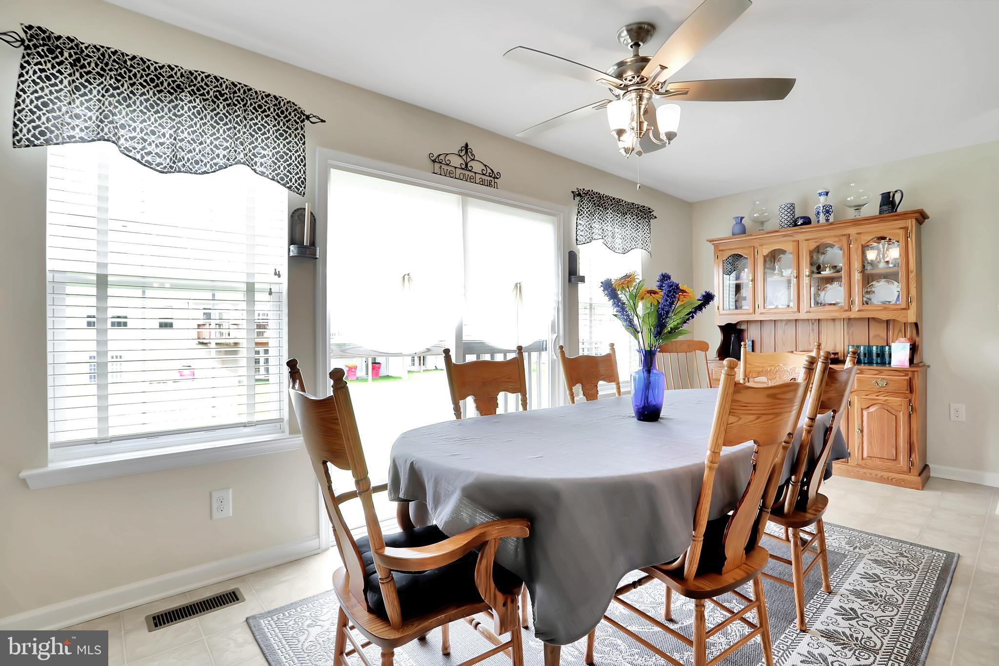 LAKELAND PLACE - Residential