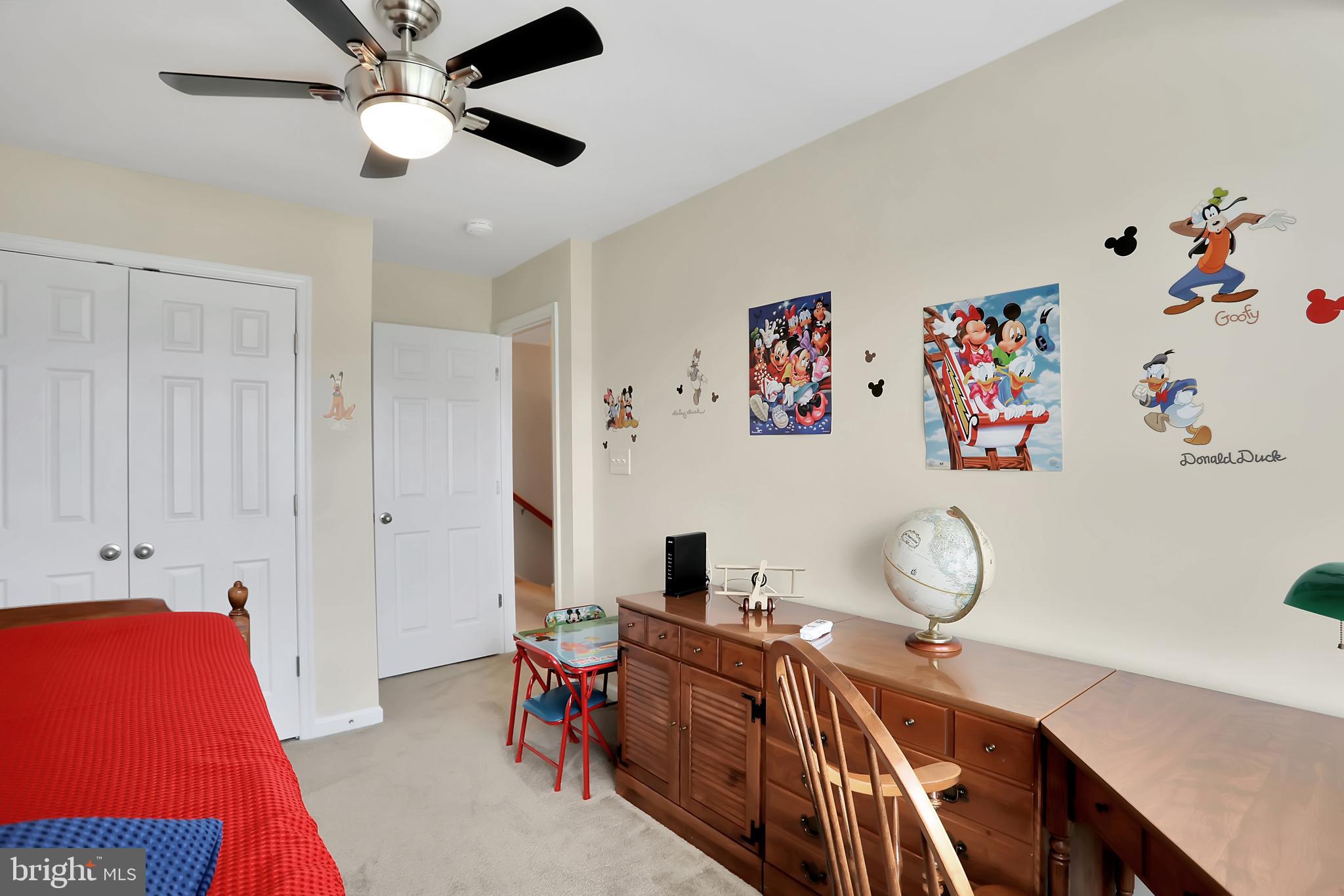 LAKELAND PLACE - Residential