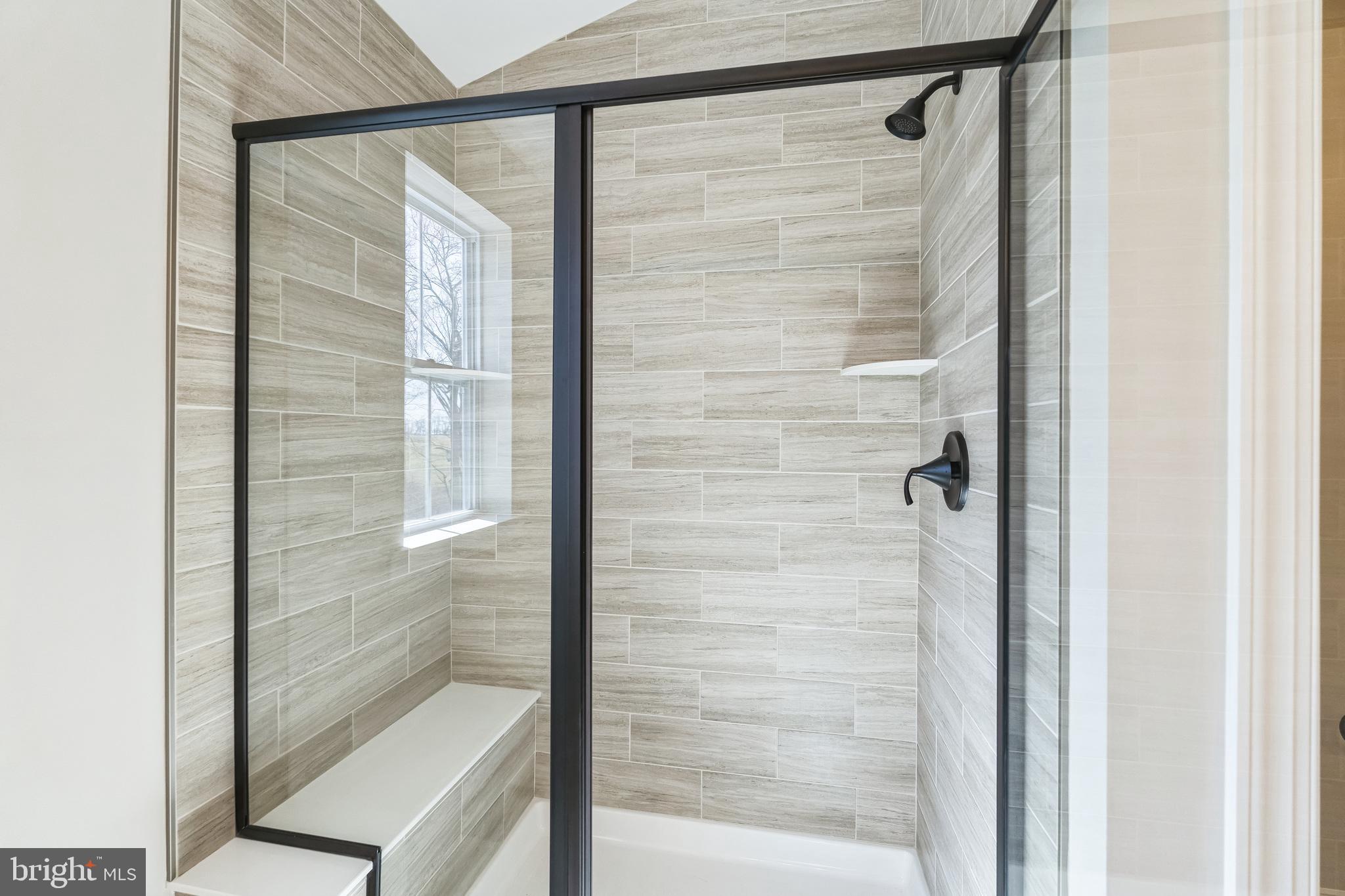 IRONWOOD - Residential Lease