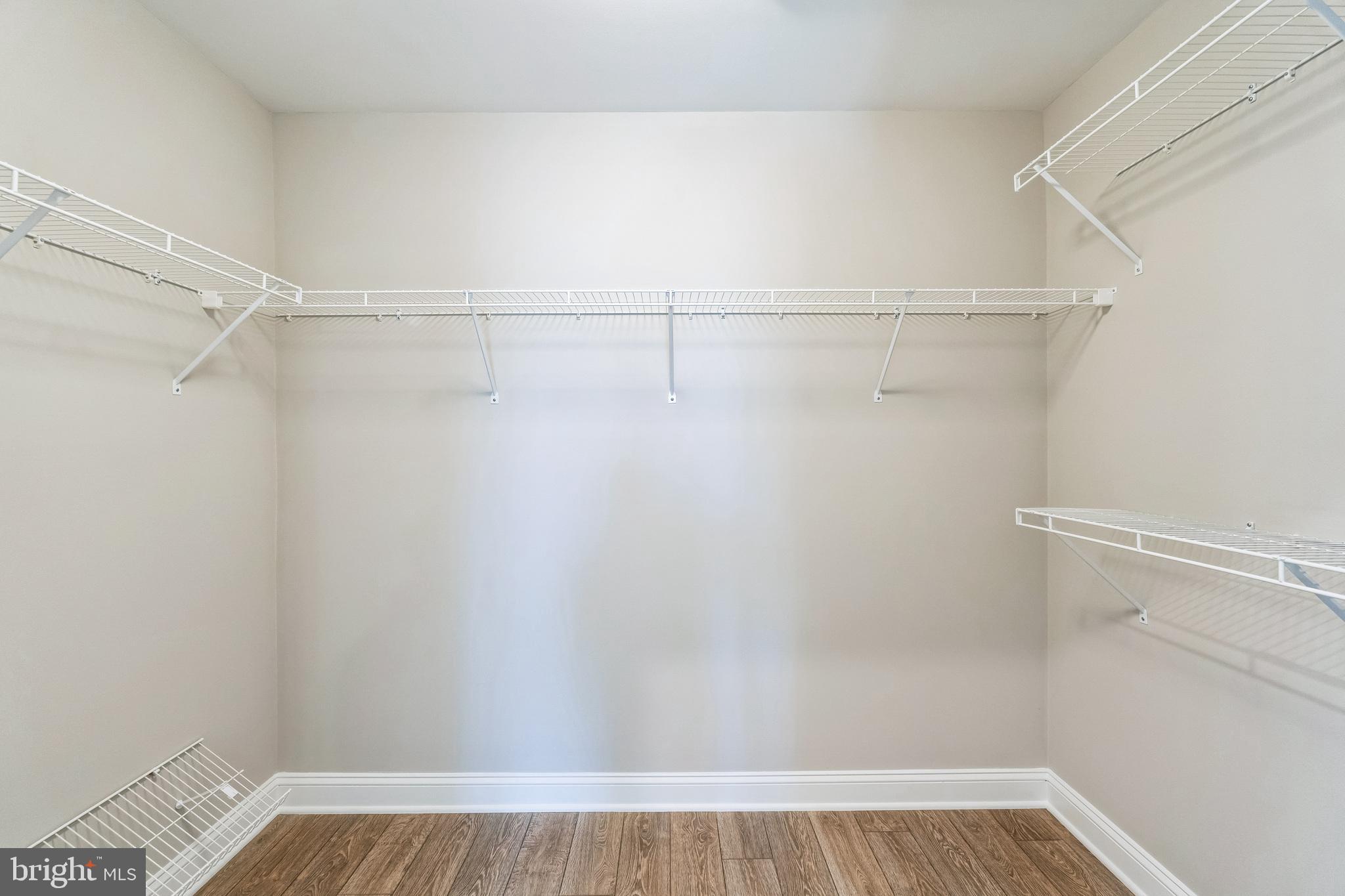 IRONWOOD - Residential Lease