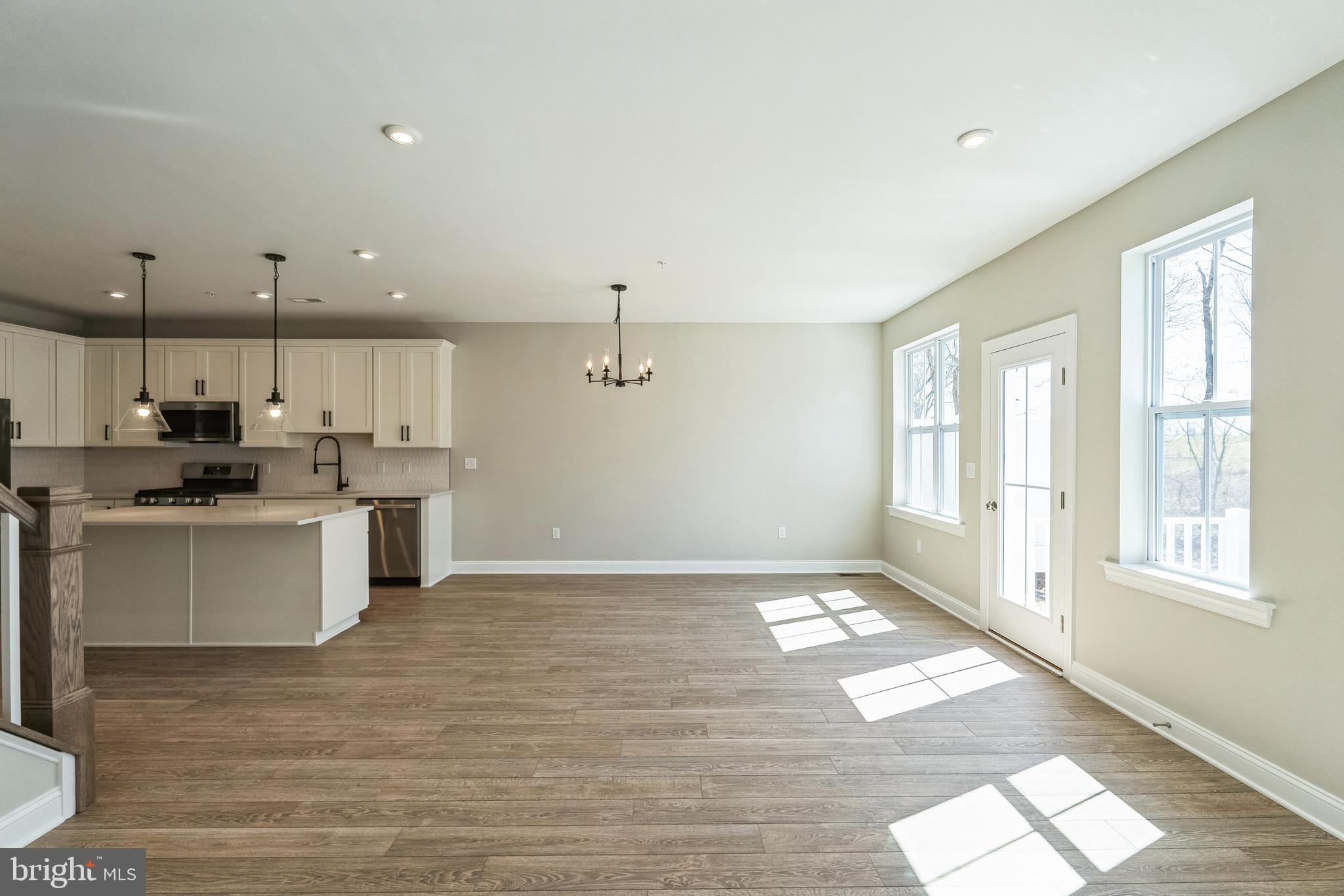 IRONWOOD - Residential Lease