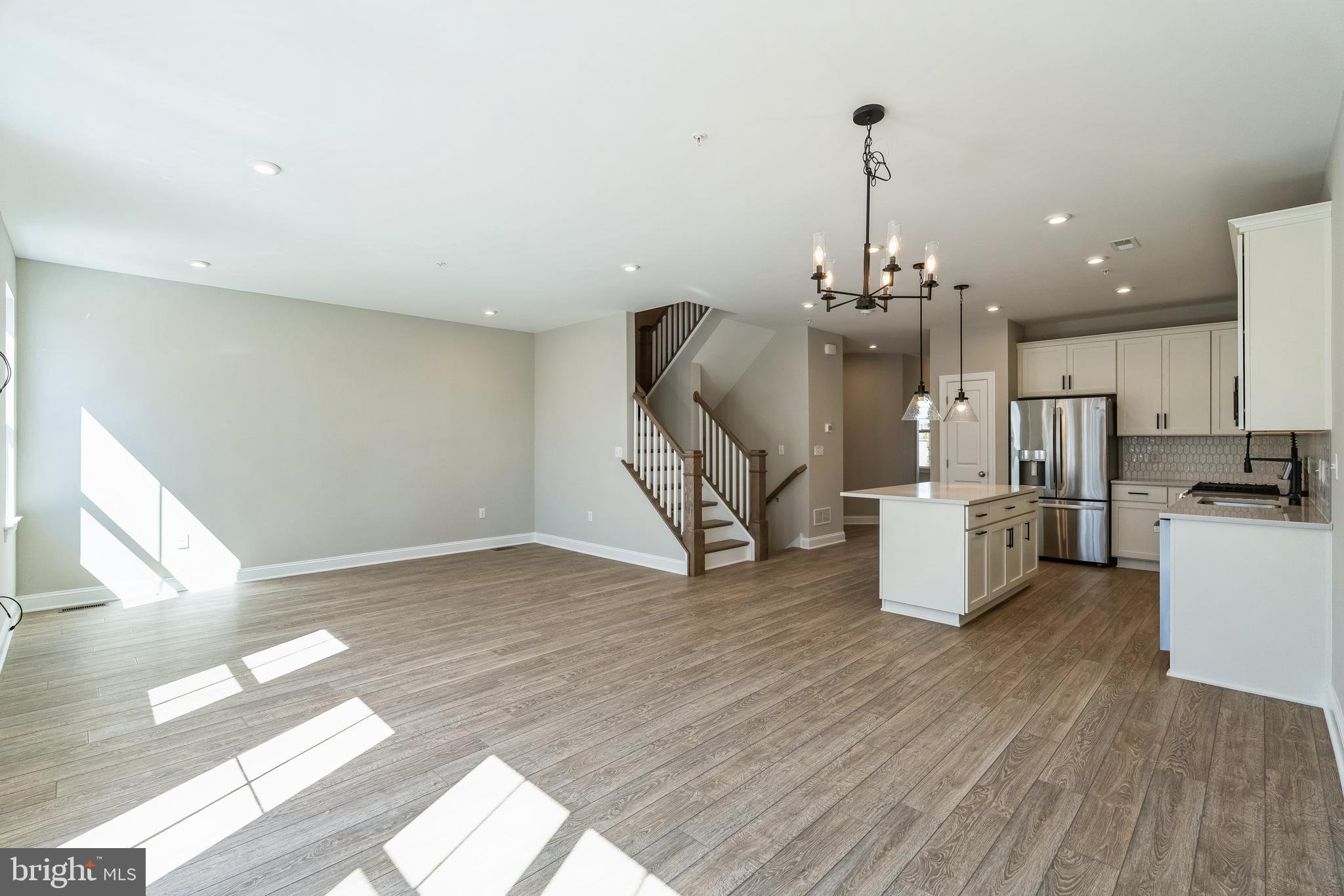 IRONWOOD - Residential Lease