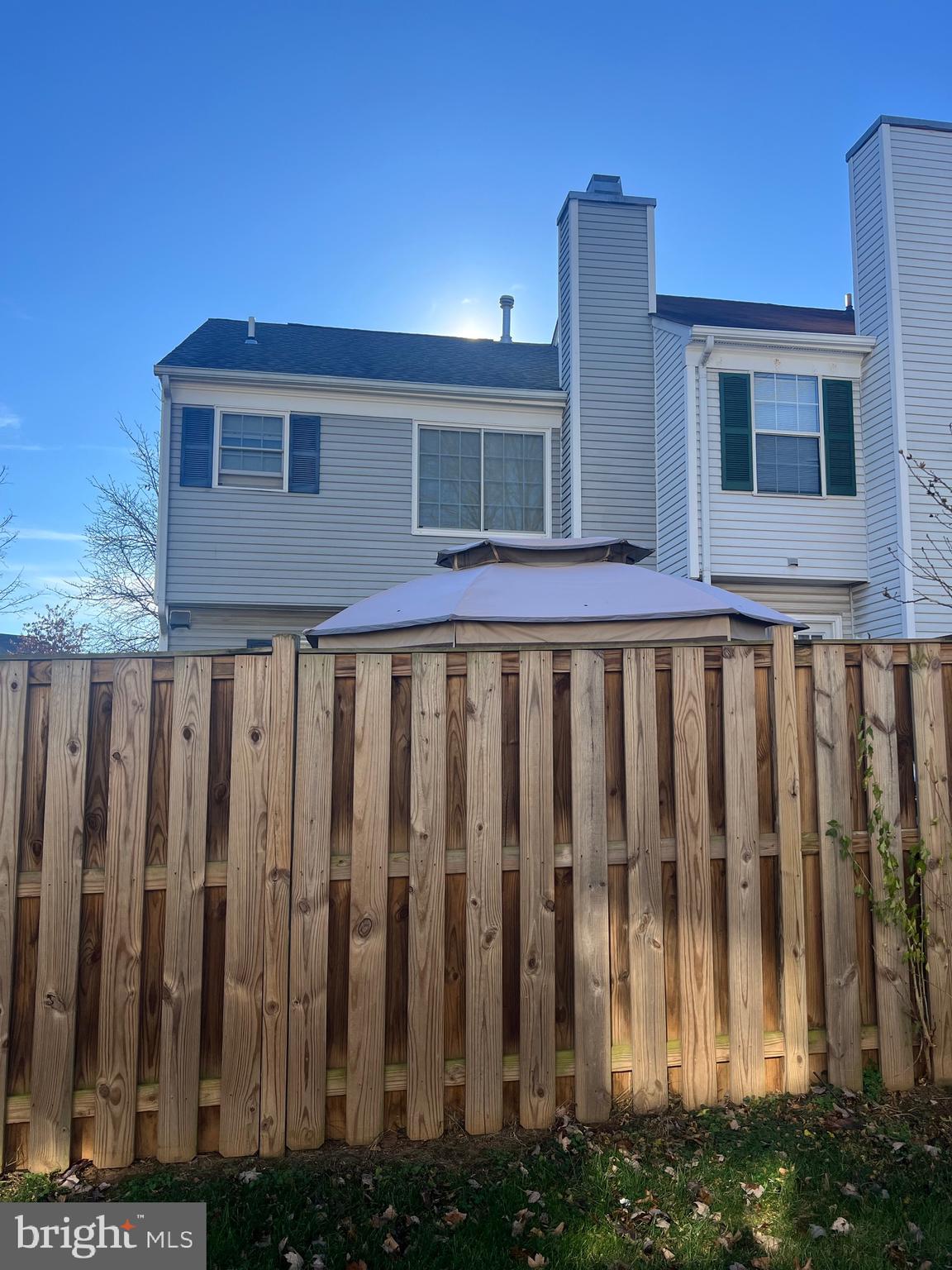 POTOMAC CROSSING - Residential