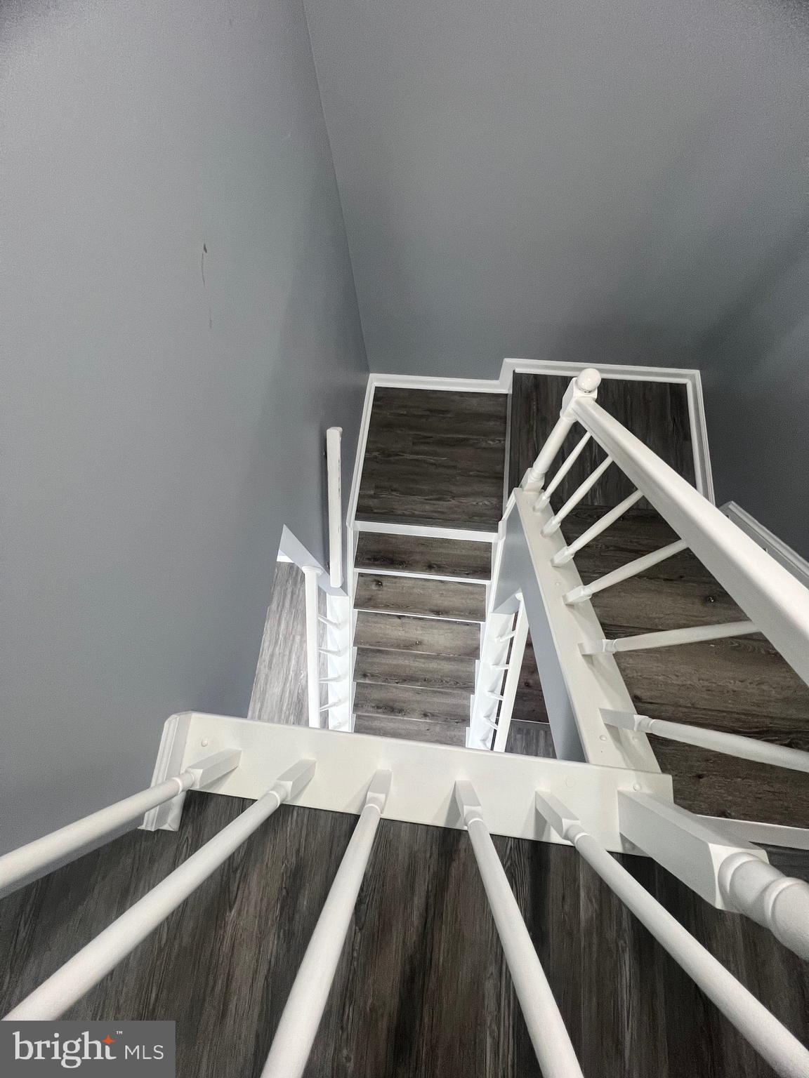 POTOMAC CROSSING - Residential