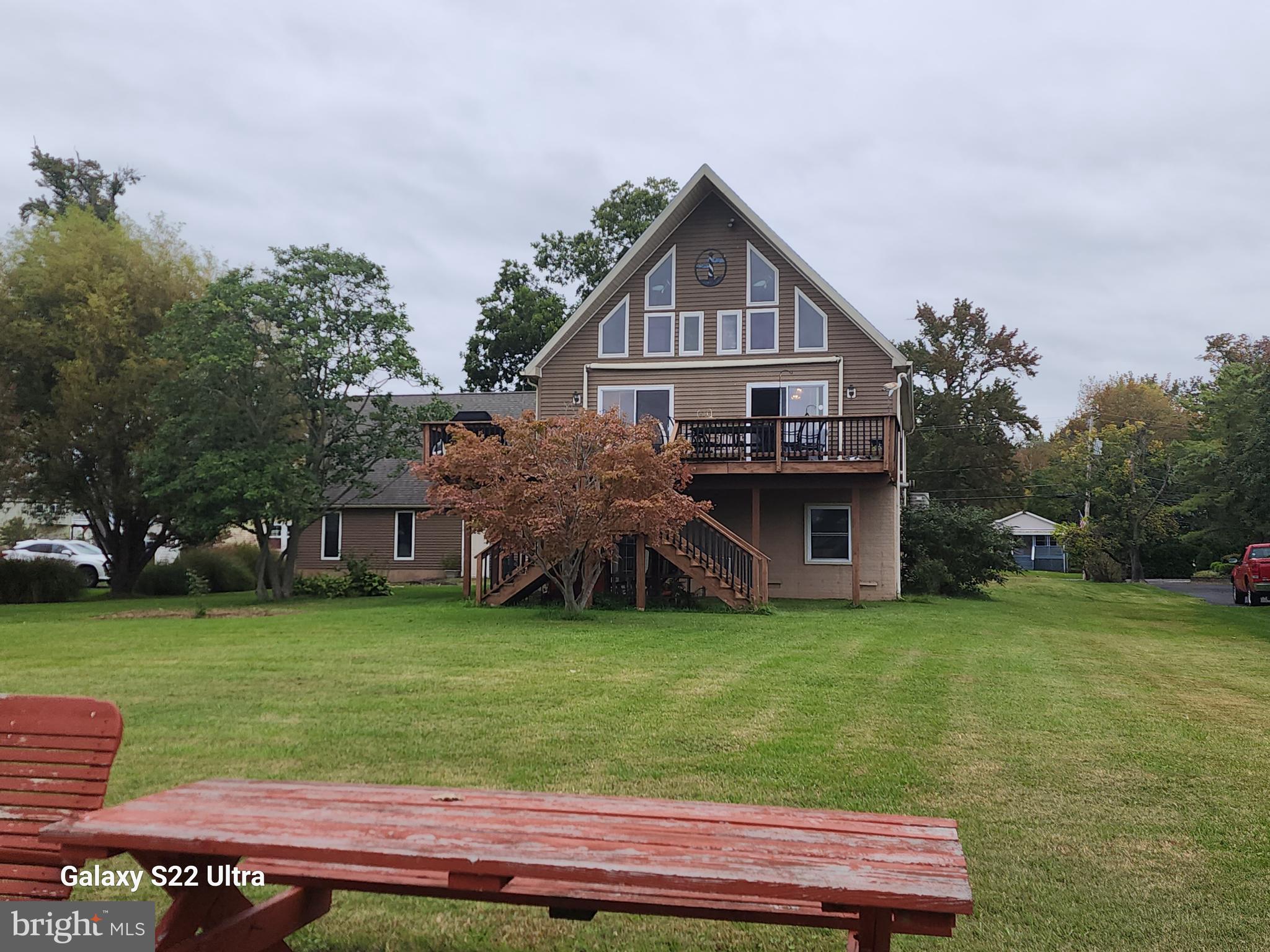808 SENECA PARK ROAD