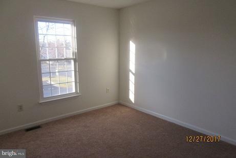 ROBIN MEADOWS - Residential