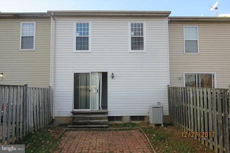 ROBIN MEADOWS - Residential