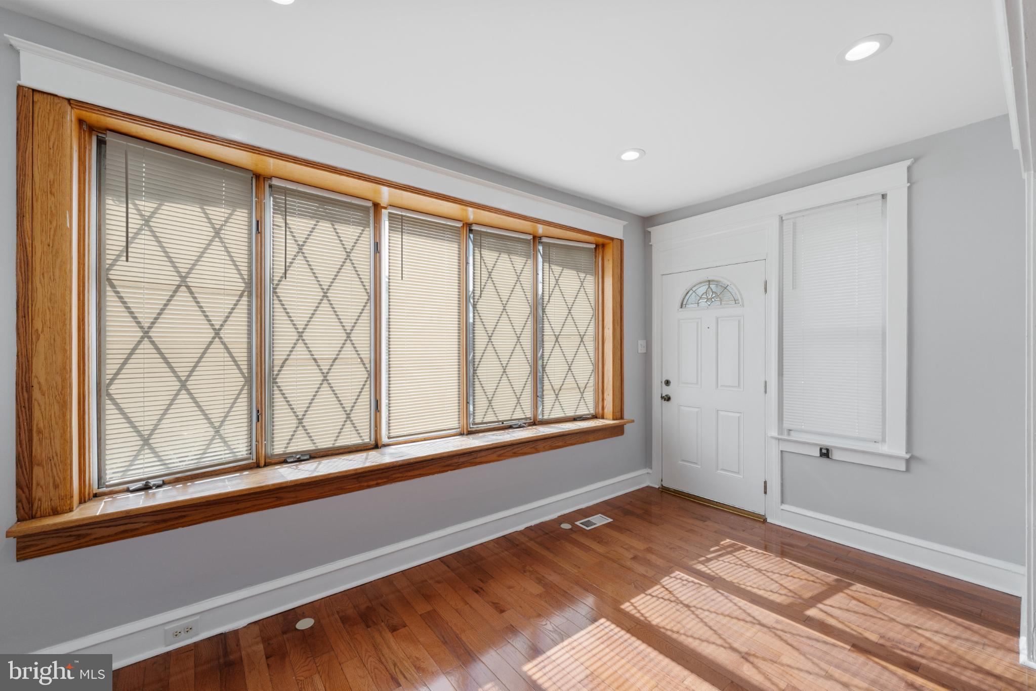 1405 SAINT VINCENT STREET