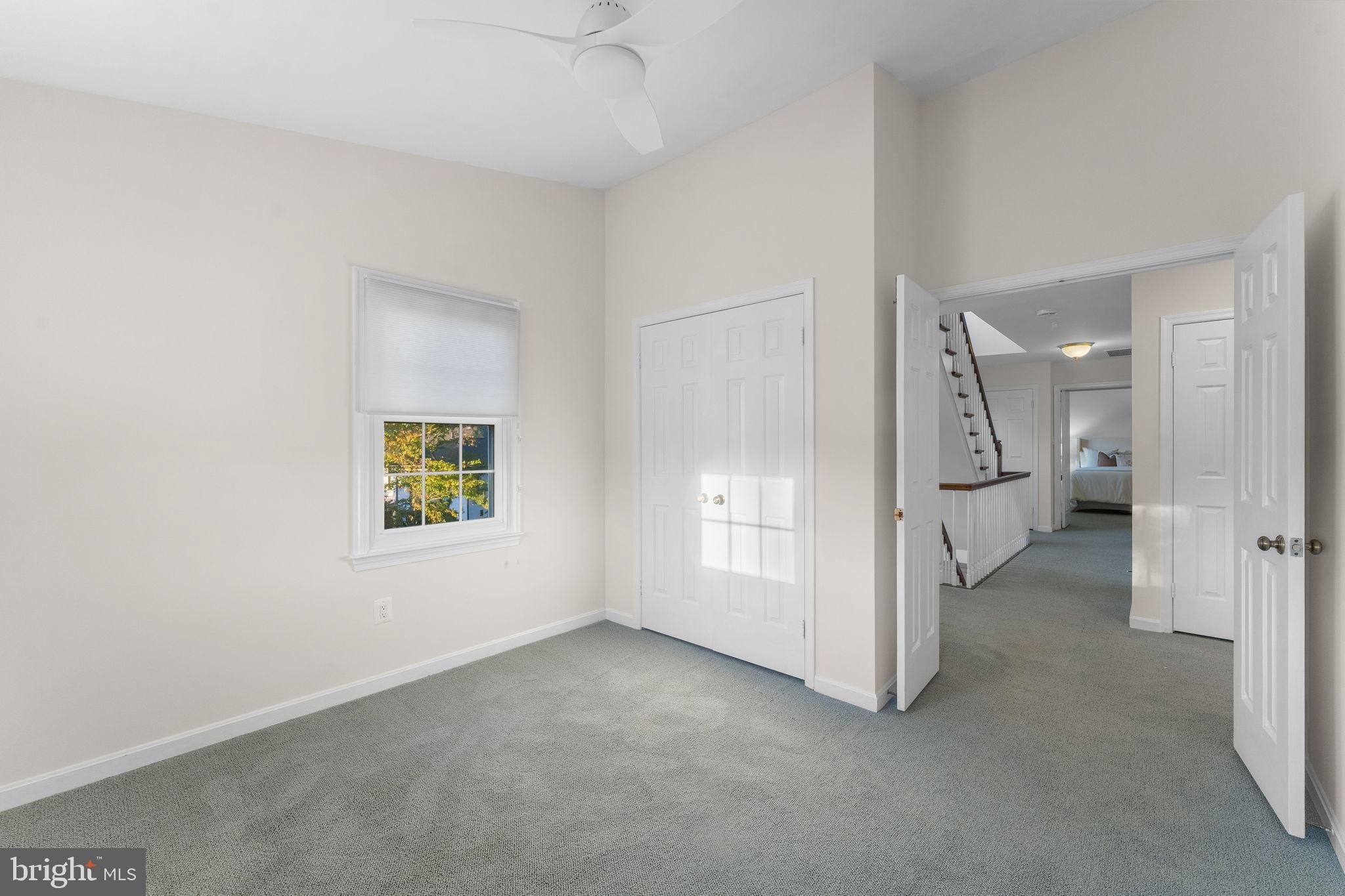 MADISON OF MCLEAN - Residential