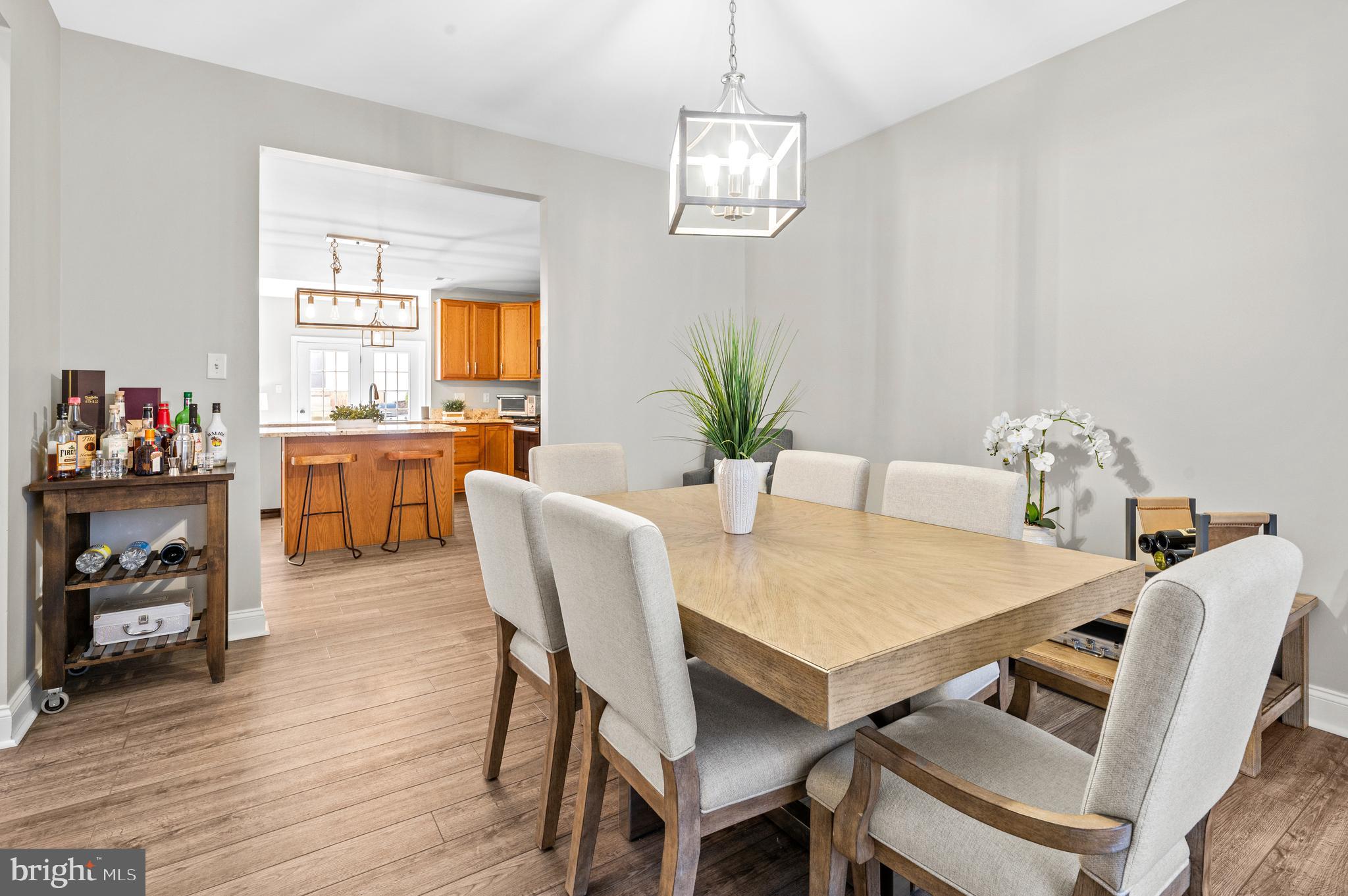 THE VILLAS - Residential Lease