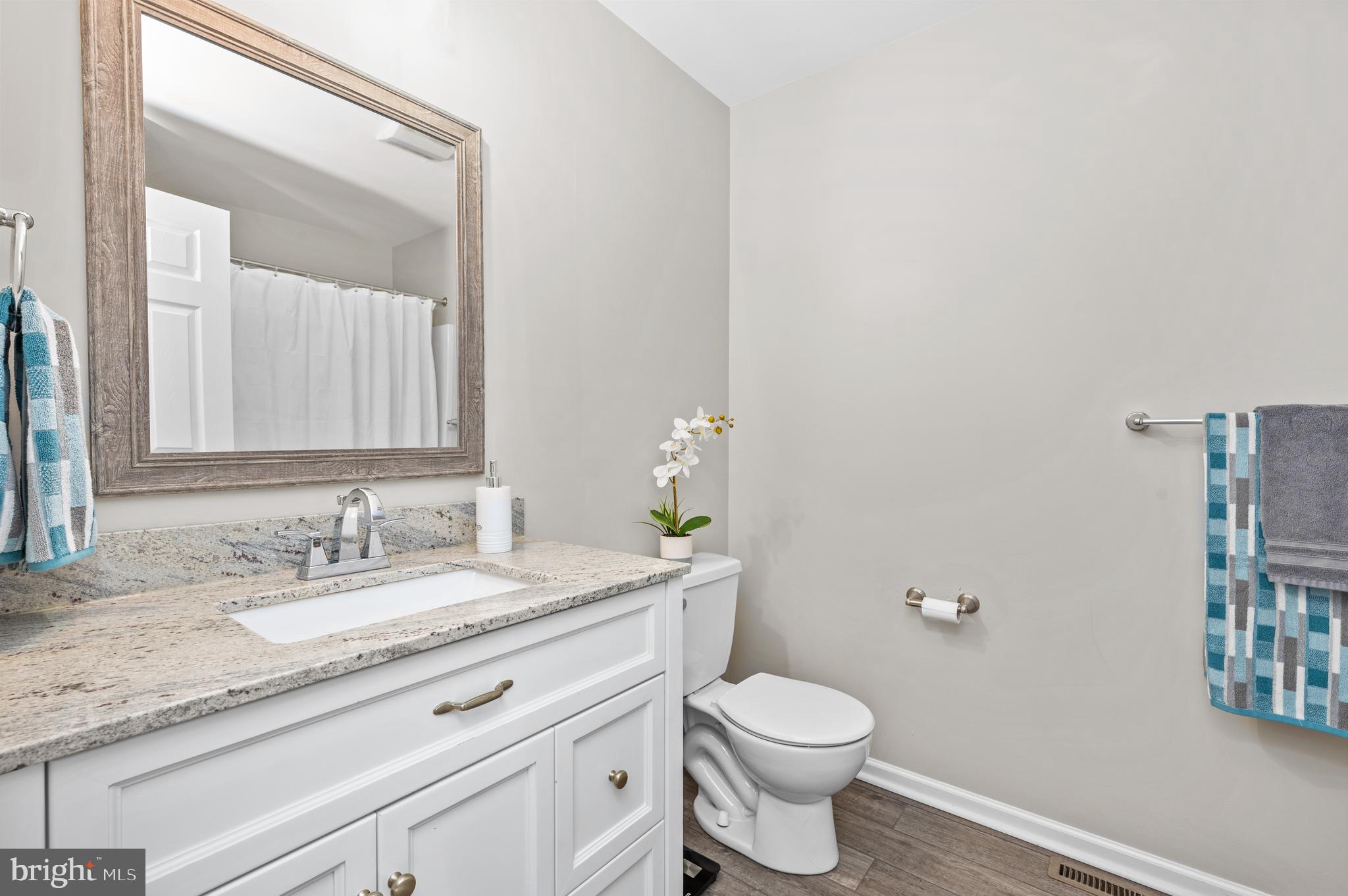 THE VILLAS - Residential Lease