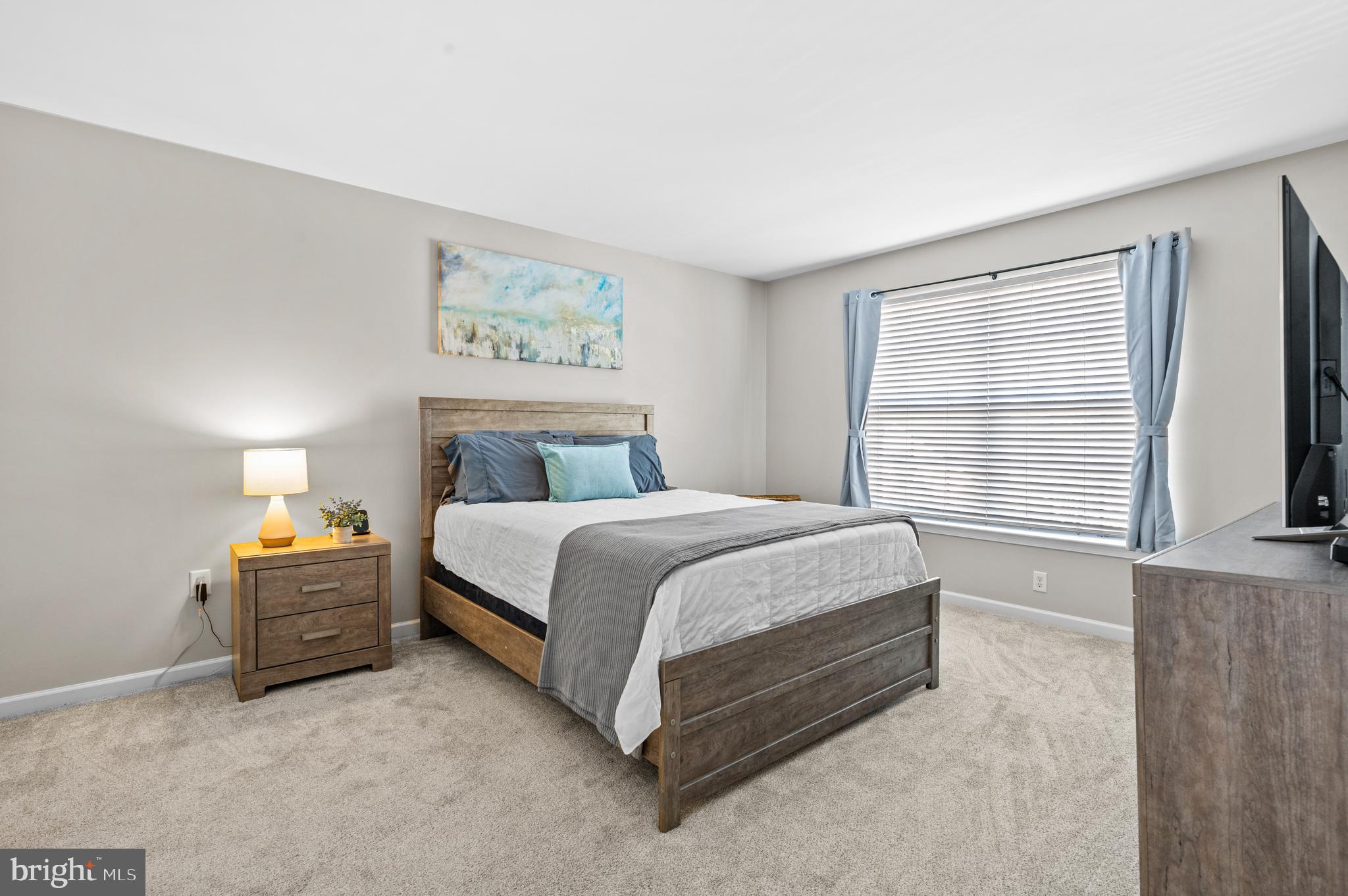 THE VILLAS - Residential Lease