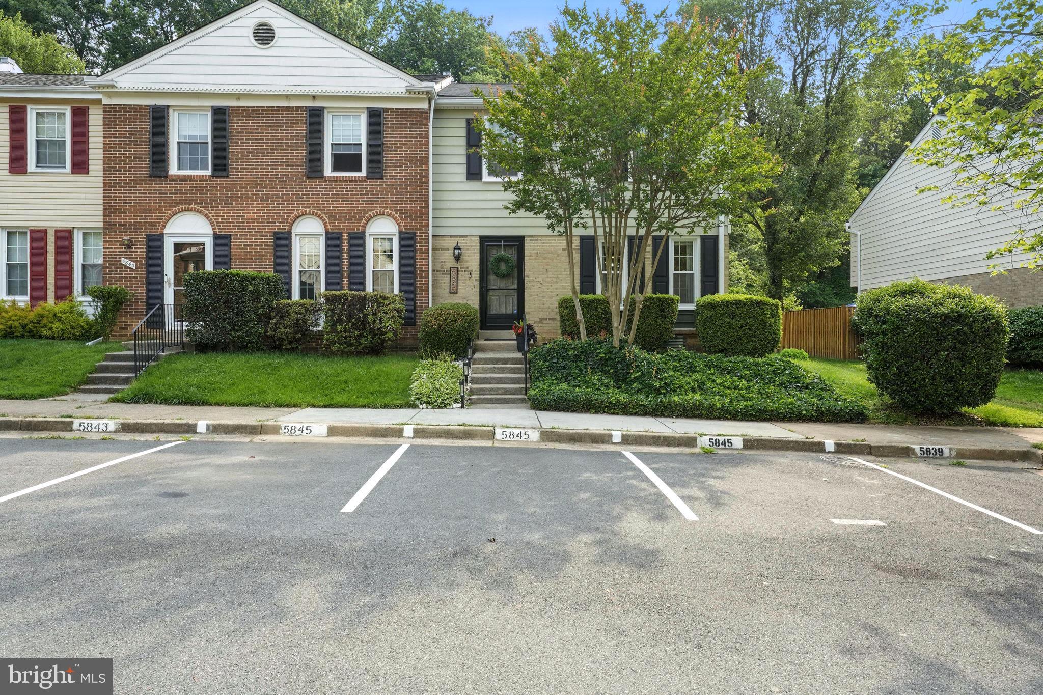 5845 BANNING PLACE
