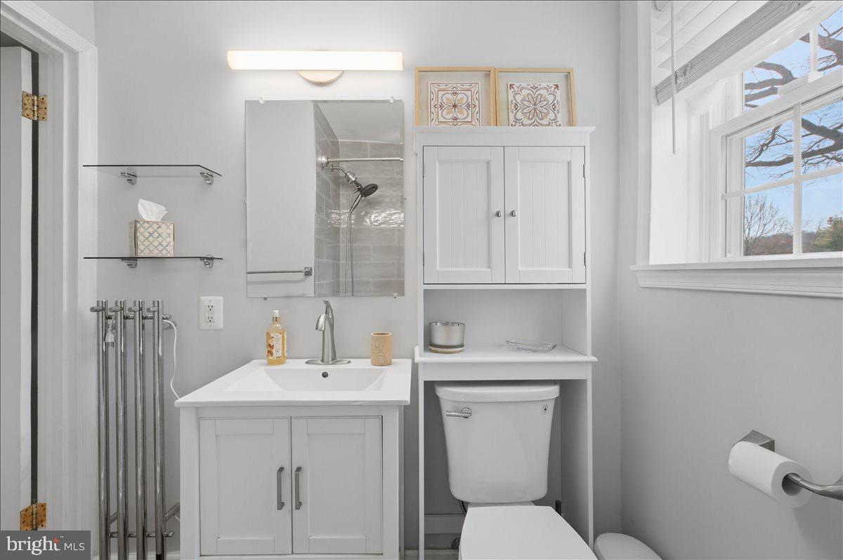 BELLE VIEW CONDOMINIUMS - Residential