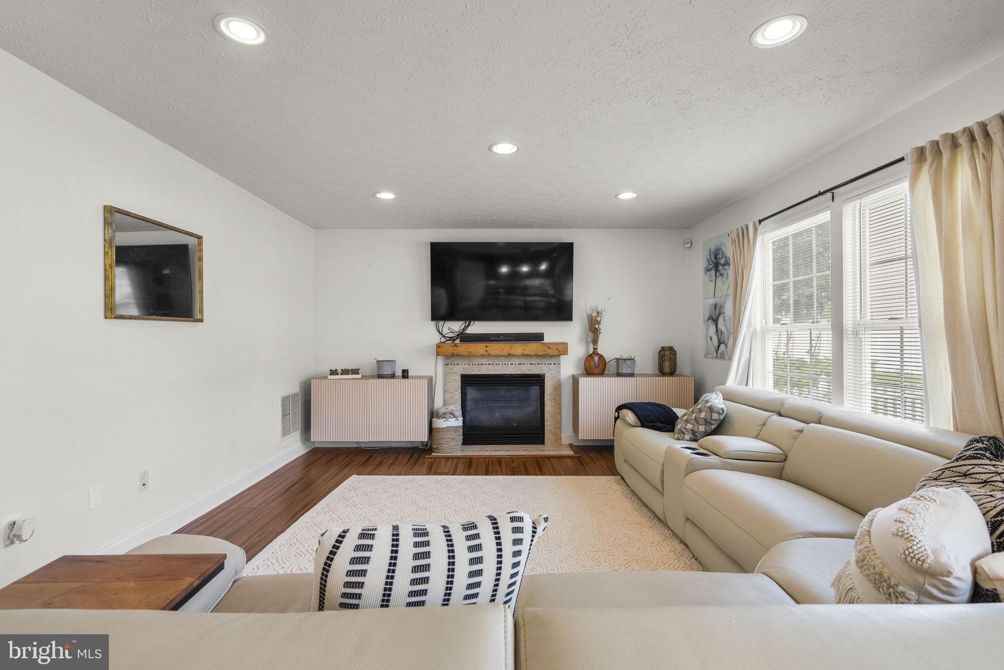 6016 HELEN DORSEY WAY