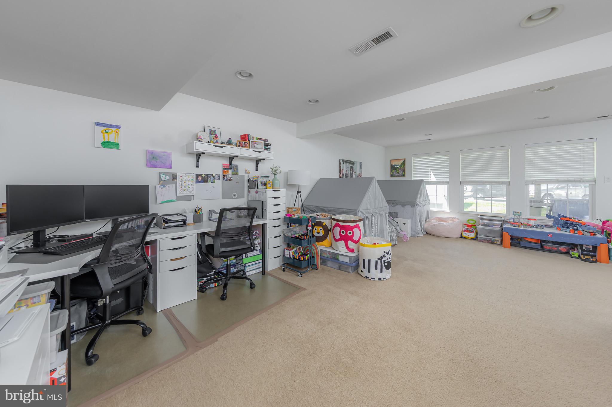 18 SHOEMAKER DRIVE
