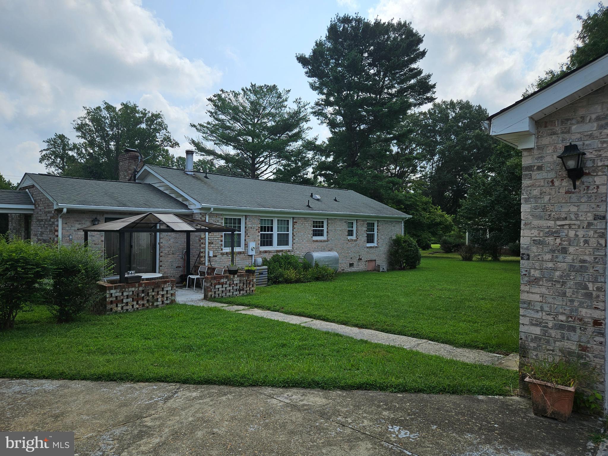 13336 LADYSMITH ROAD