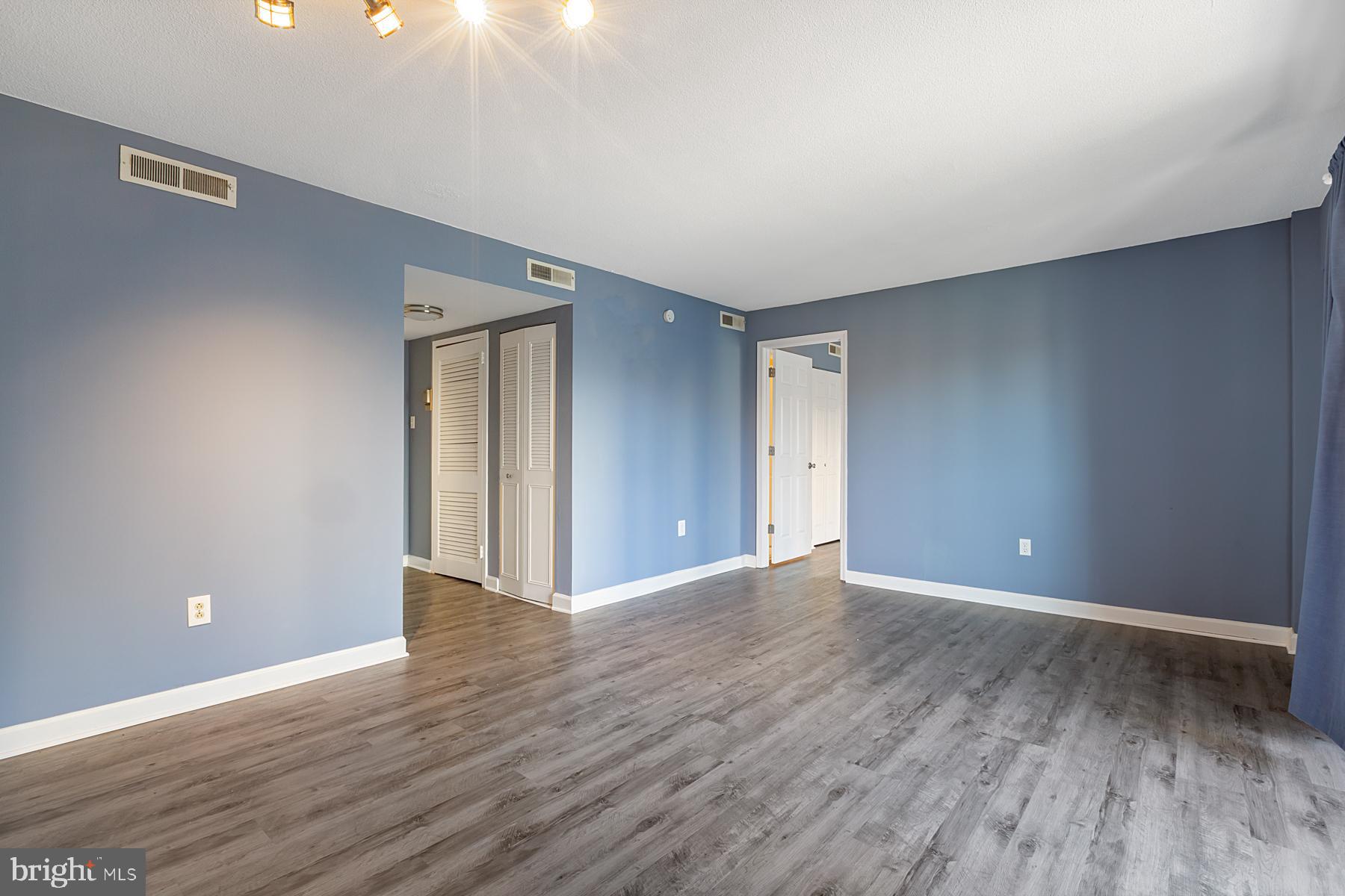 HORIZON HOUSE - Residential Lease