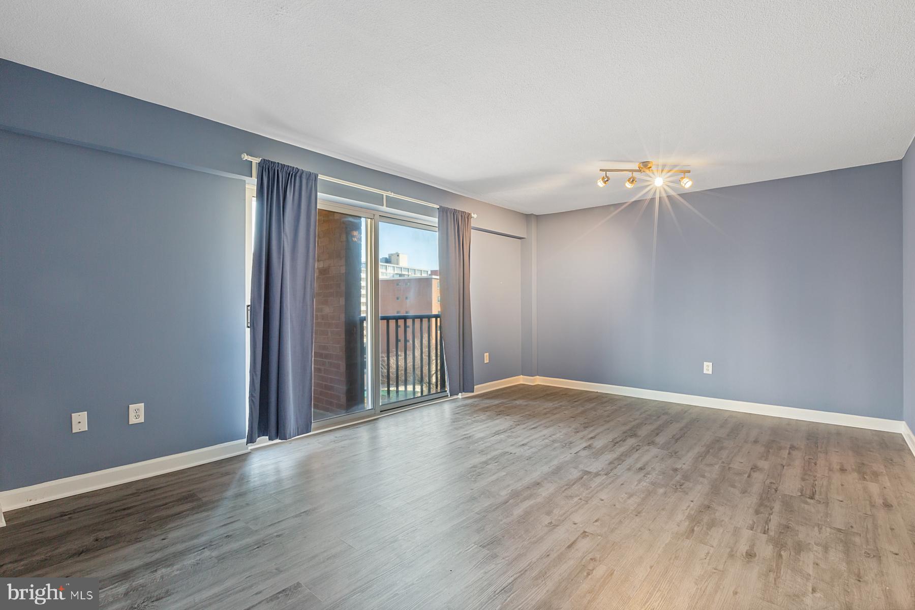 HORIZON HOUSE - Residential Lease