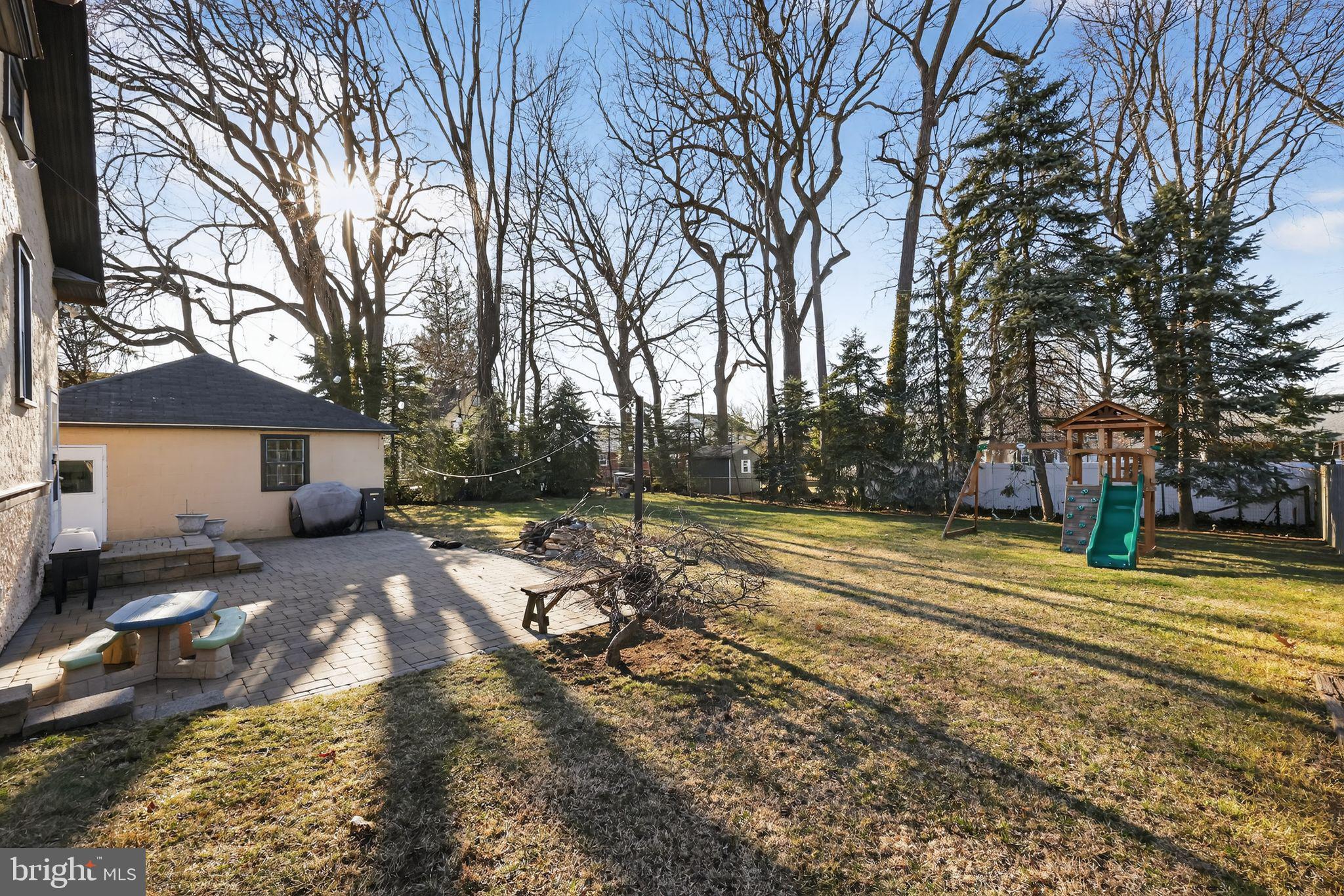 1907 PERSHING AVENUE