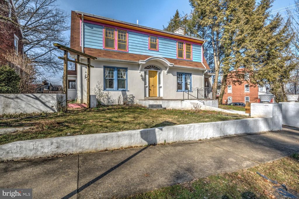 Photo of 48 COTTAGE AVE, LANCASTER, PA 17602 (MLS # PALA2030626)