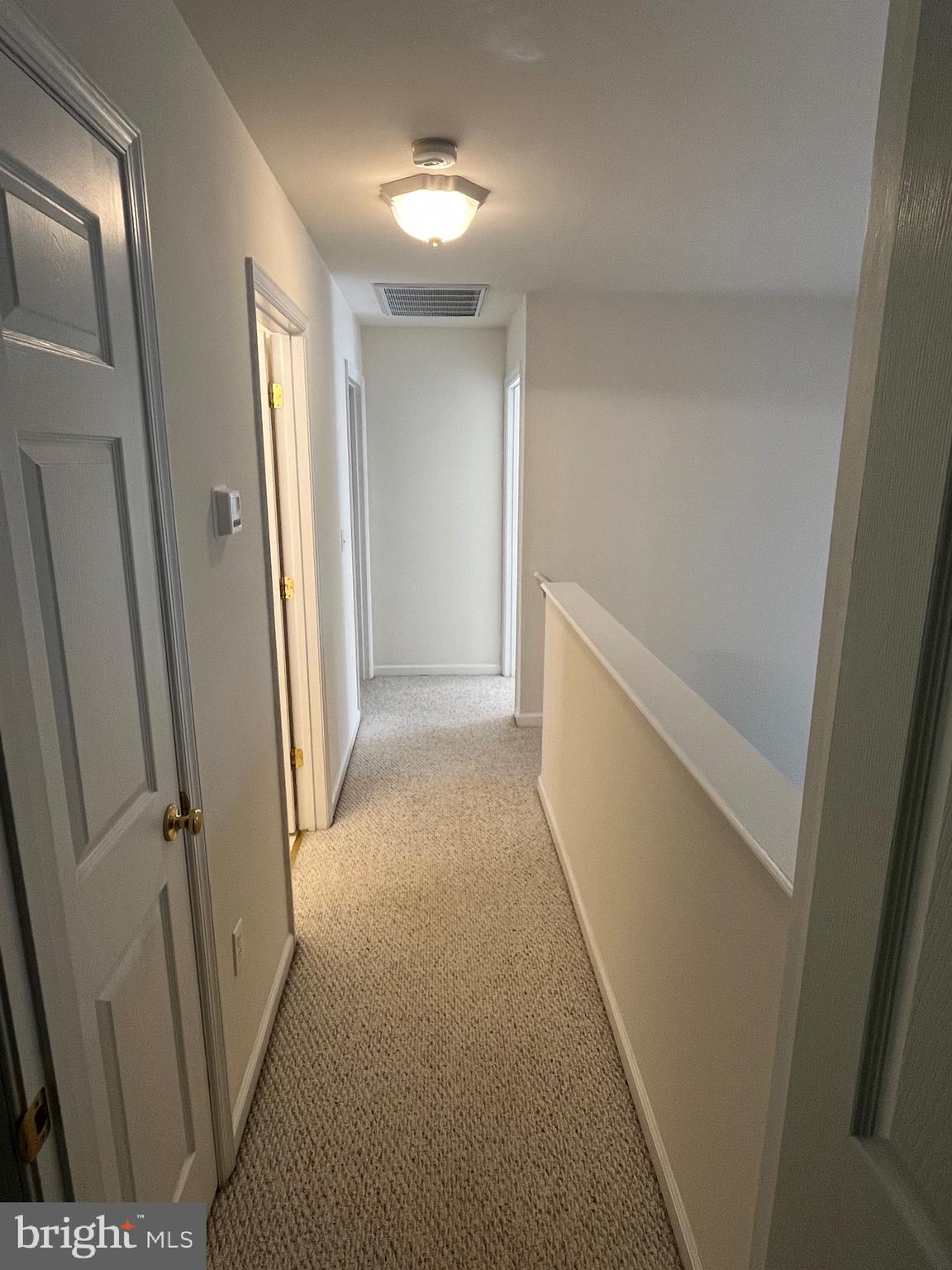 SCHOOLHOUSE COMMONS - Residential Lease