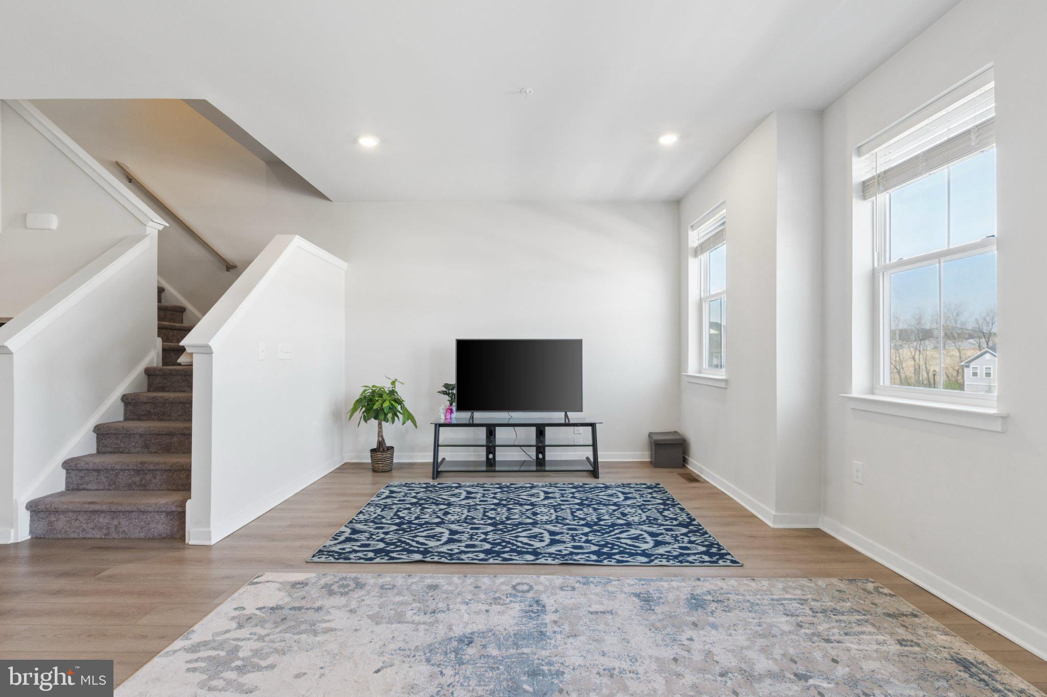 CLOVER MILL - Residential