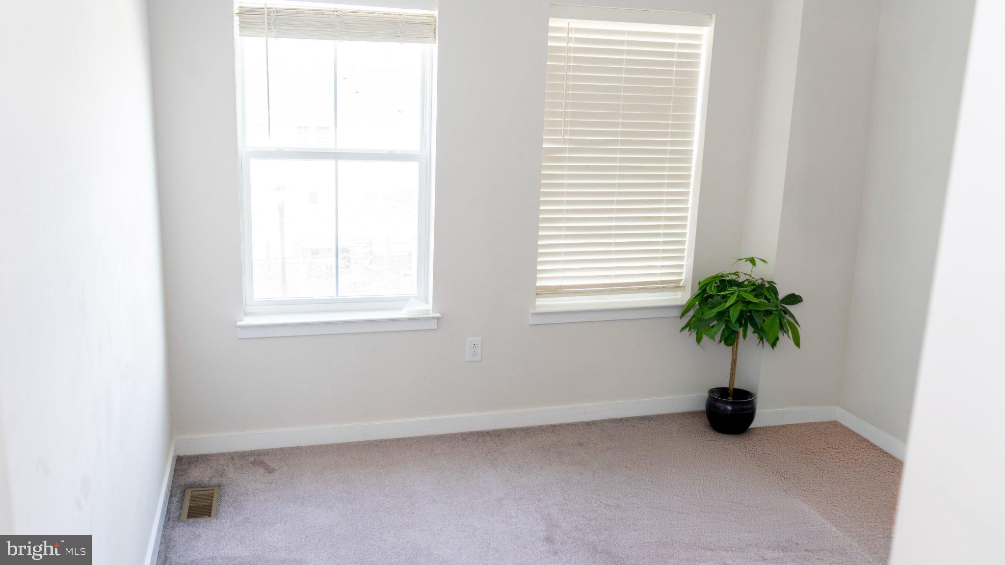 CLOVER MILL - Residential