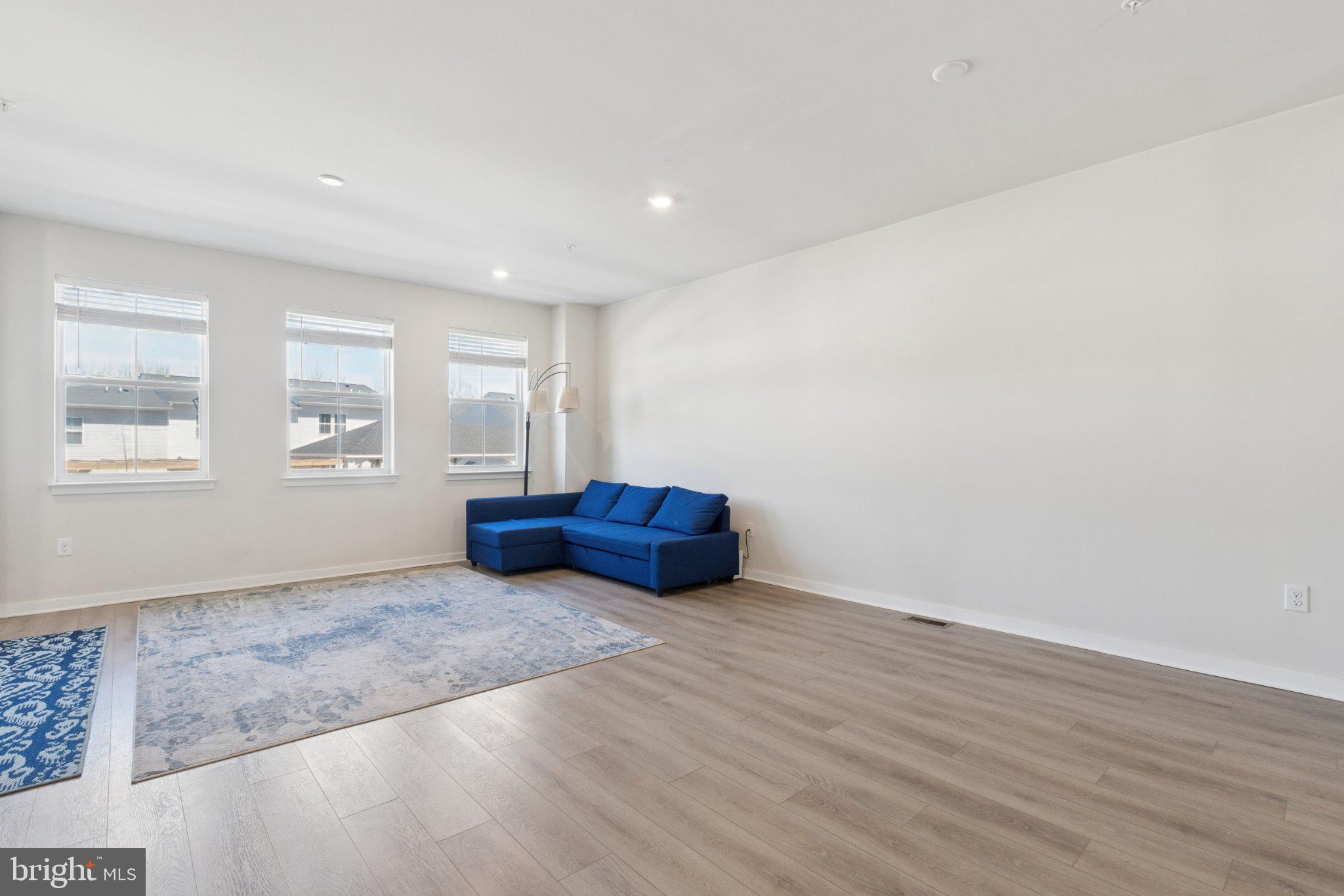 CLOVER MILL - Residential