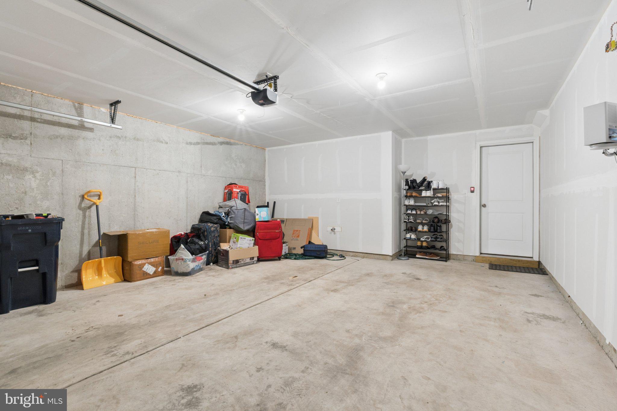 CLOVER MILL - Residential