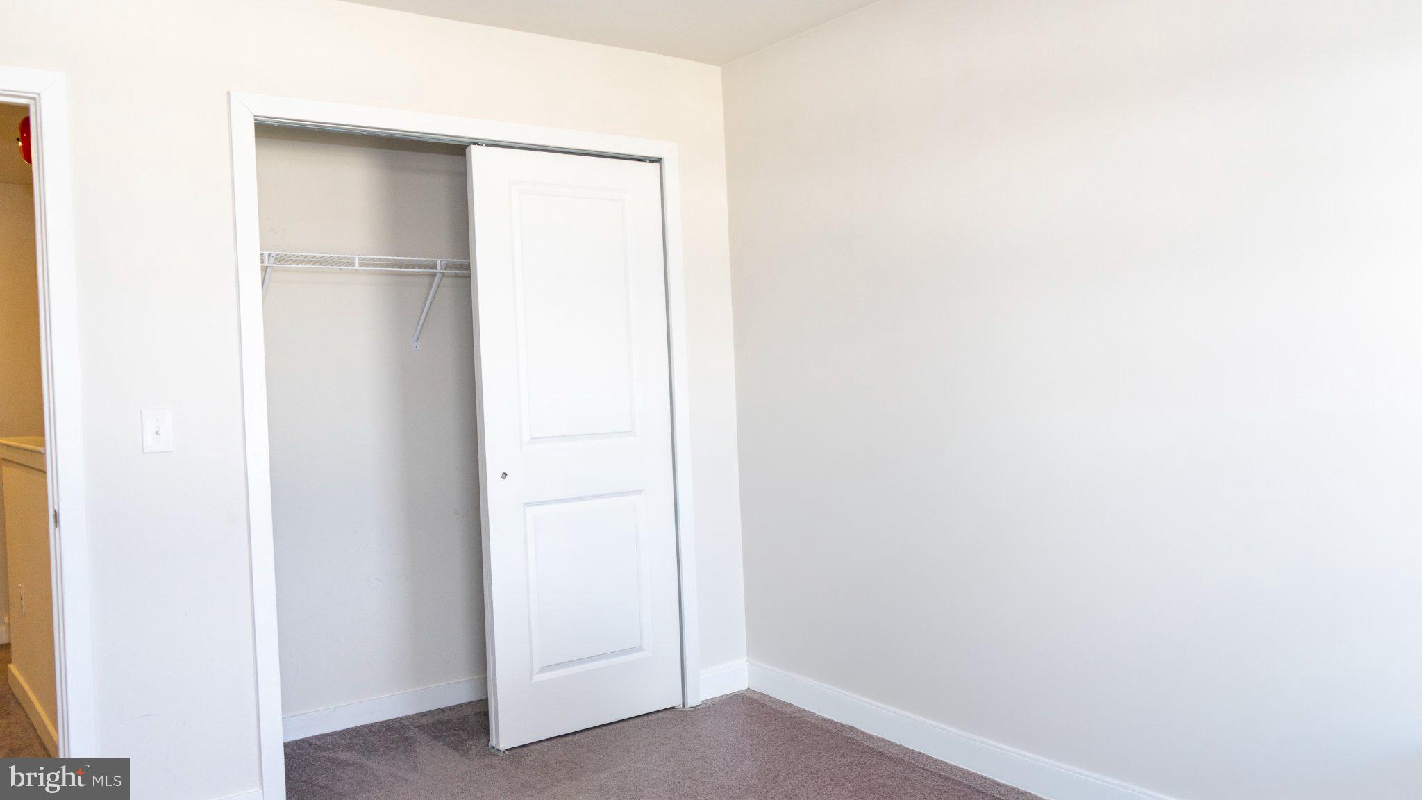 CLOVER MILL - Residential