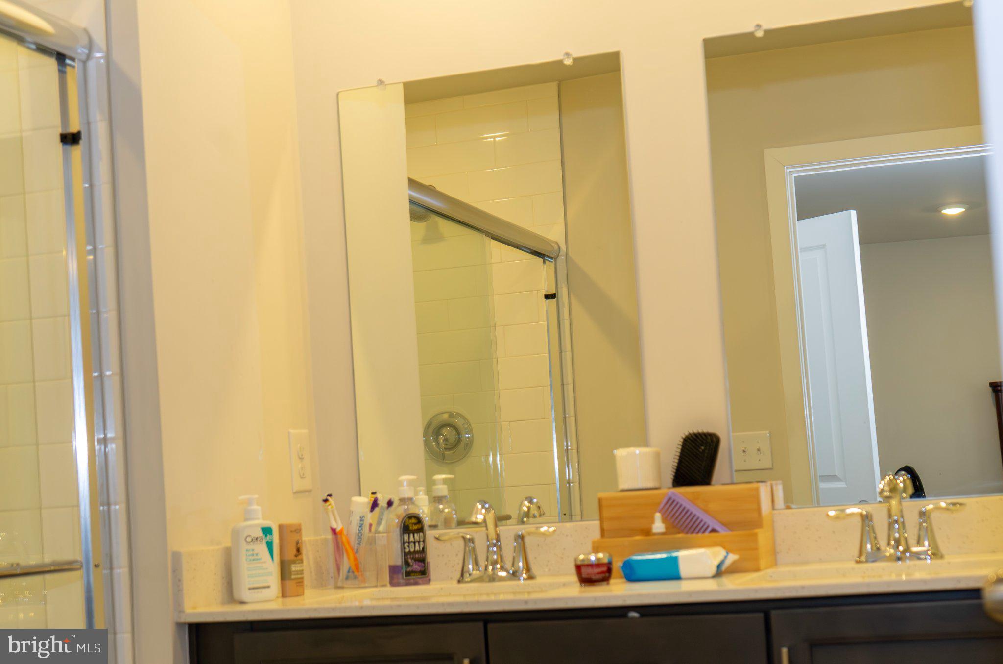 CLOVER MILL - Residential