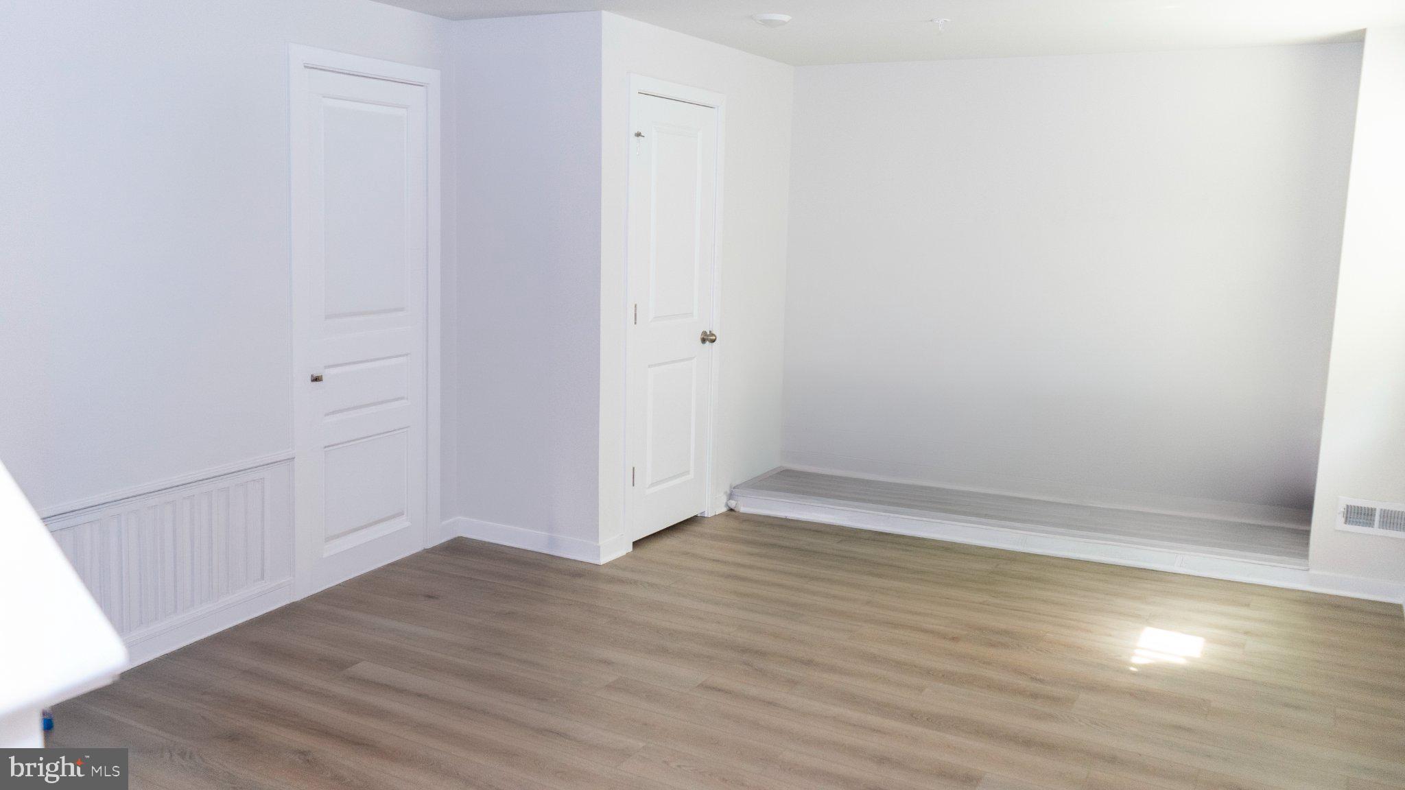 CLOVER MILL - Residential