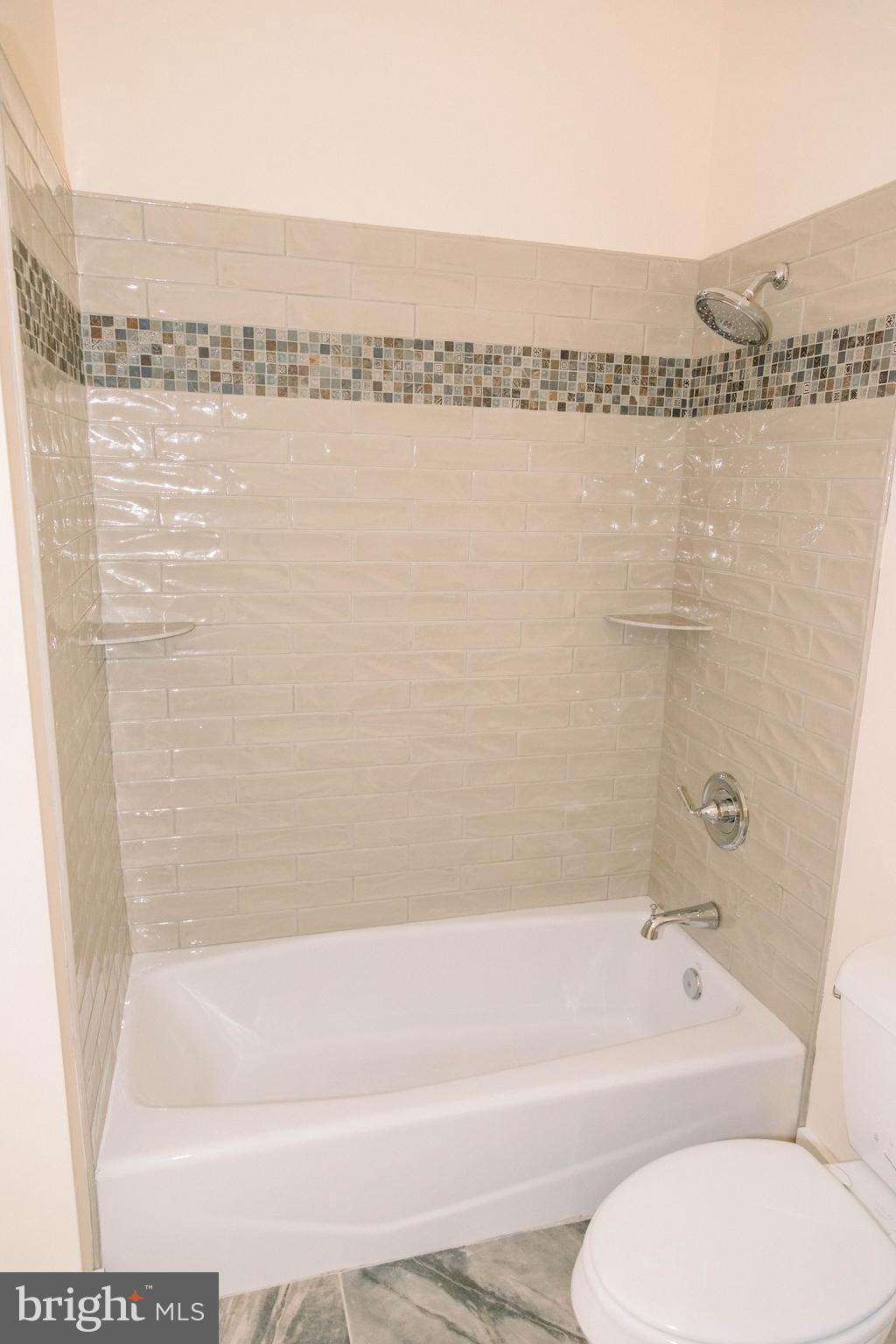 OAK FARMS - Residential