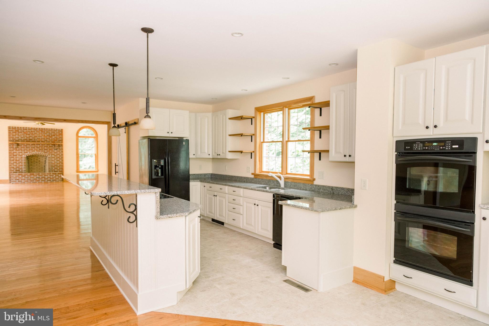 OAK FARMS - Residential