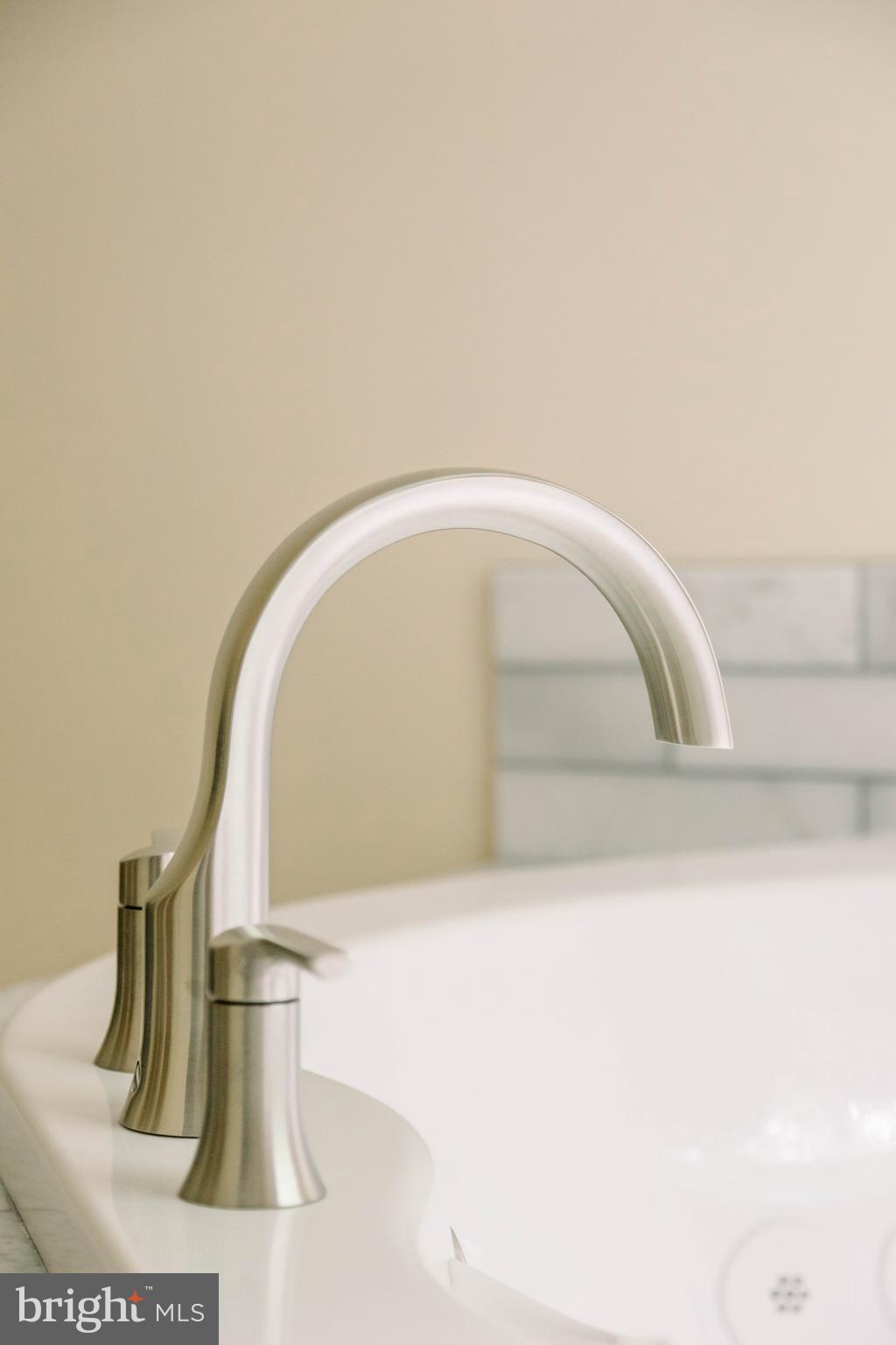 OAK FARMS - Residential